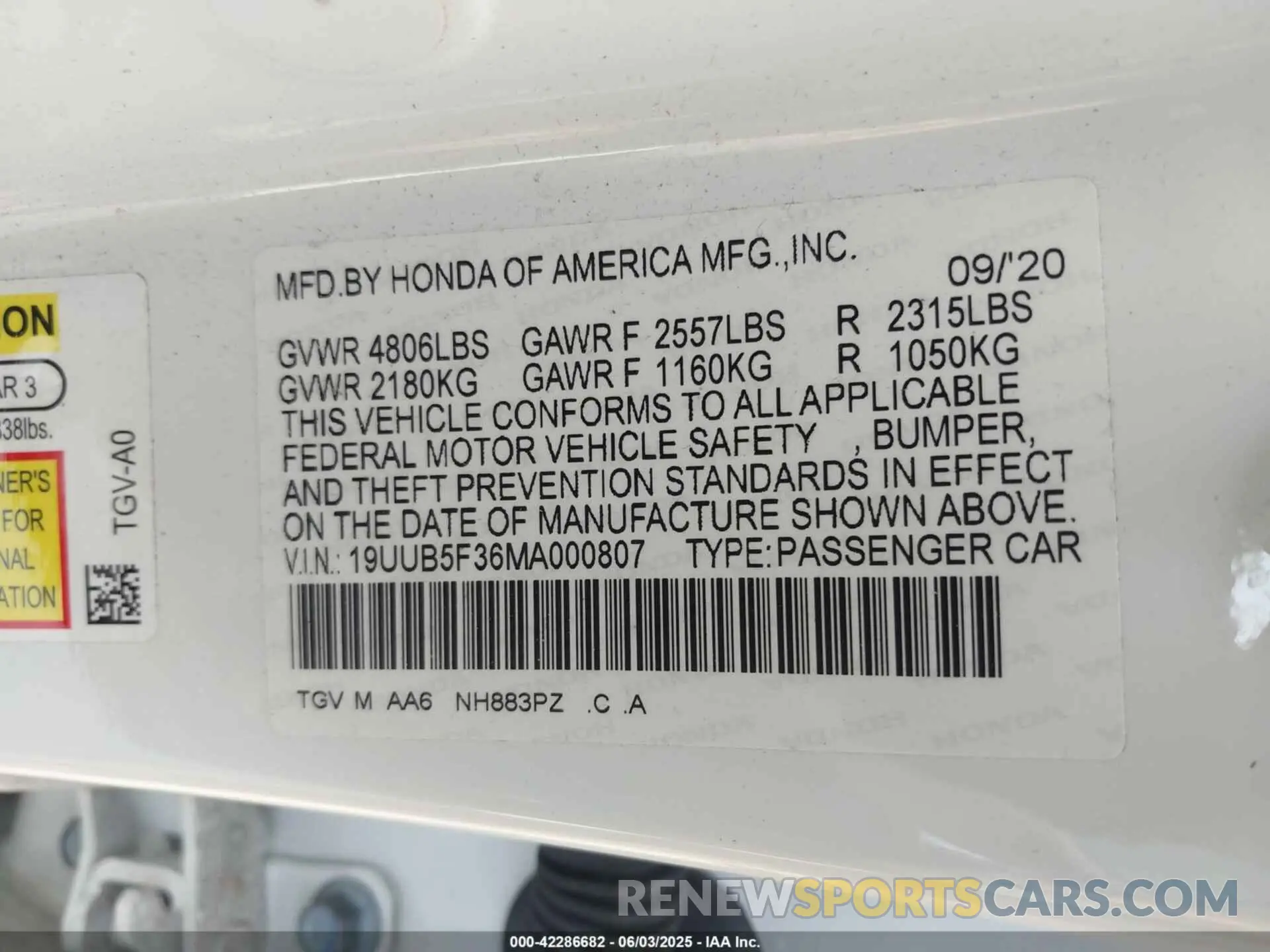 9 Photograph of a damaged car 19UUB5F36MA000807 ACURA TLX 2021