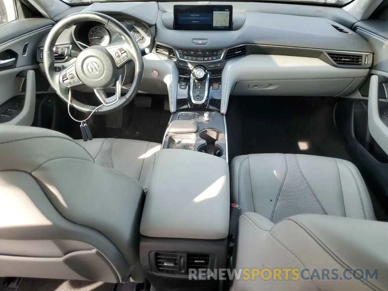 8 Photograph of a damaged car 19UUB5F40MA010760 ACURA TLX 2021