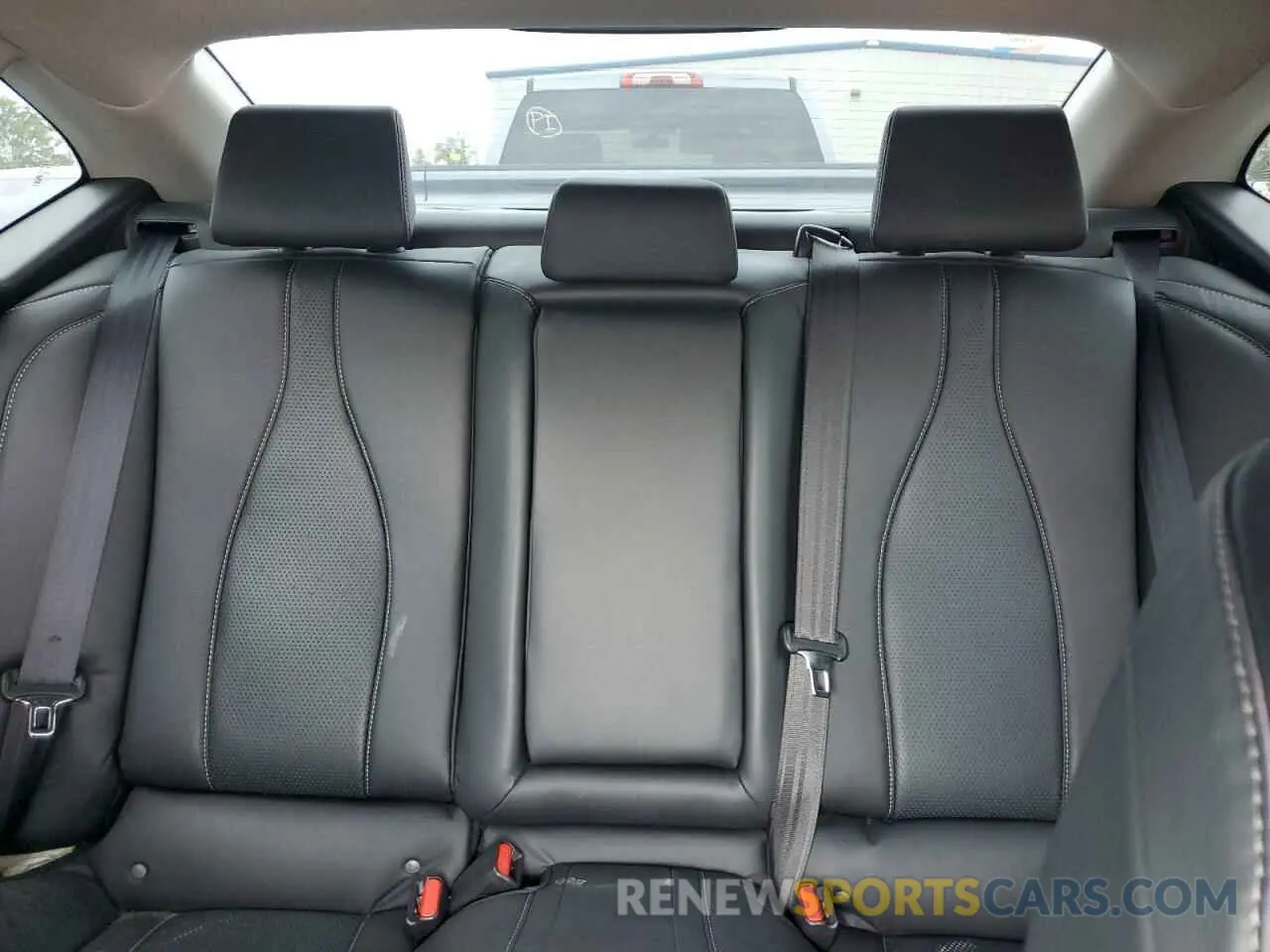 10 Photograph of a damaged car 19UUB5F41MA008113 ACURA TLX 2021