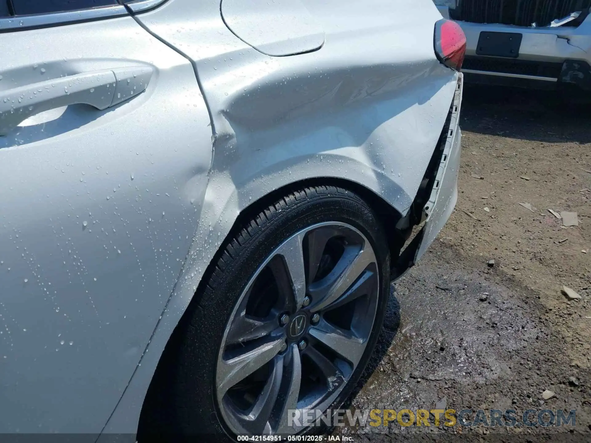 6 Photograph of a damaged car 19UUB5F42MA012008 ACURA TLX 2021