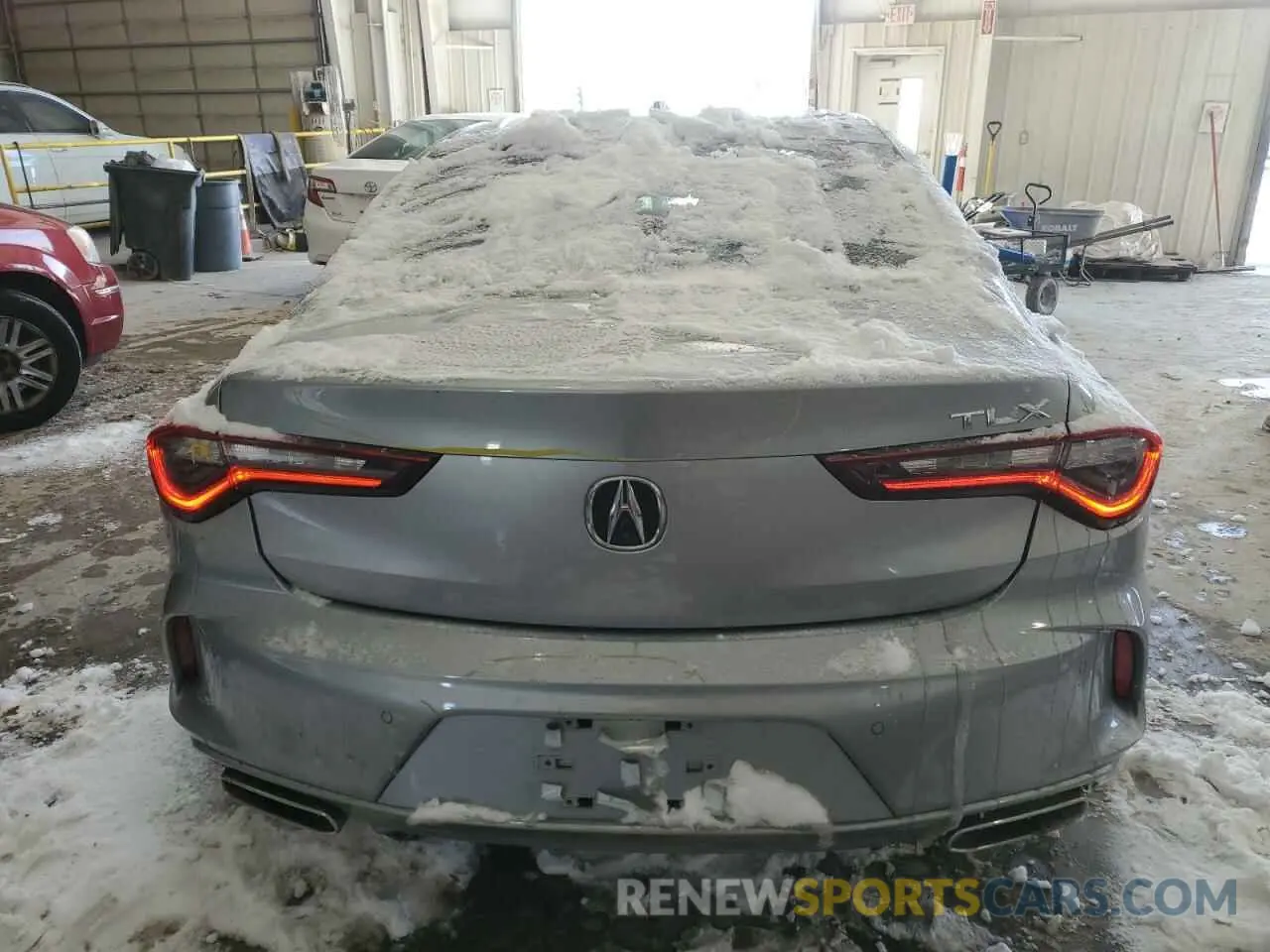 6 Photograph of a damaged car 19UUB5F43MA005021 ACURA TLX 2021