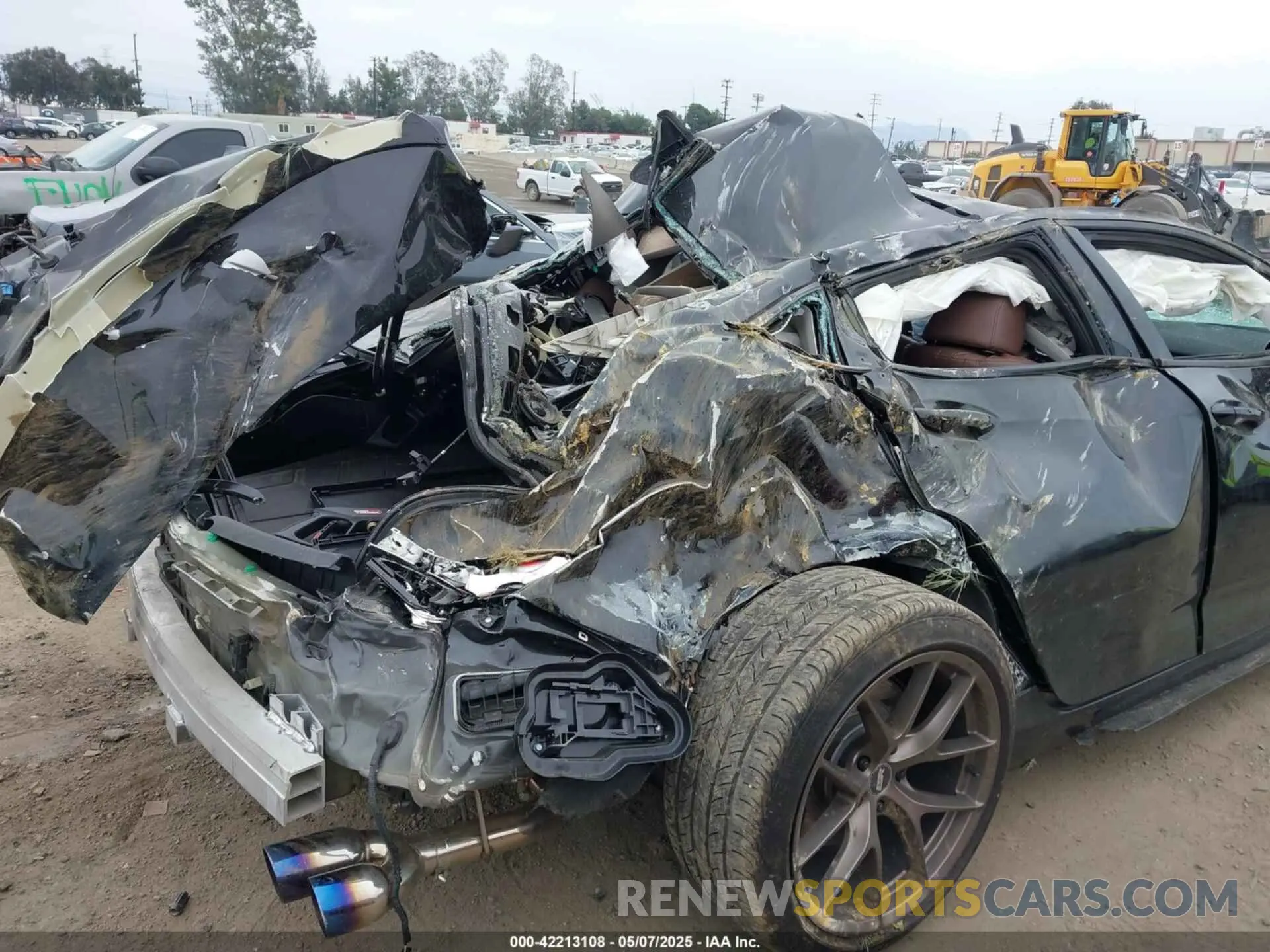 6 Photograph of a damaged car 19UUB5F46MA010200 ACURA TLX 2021