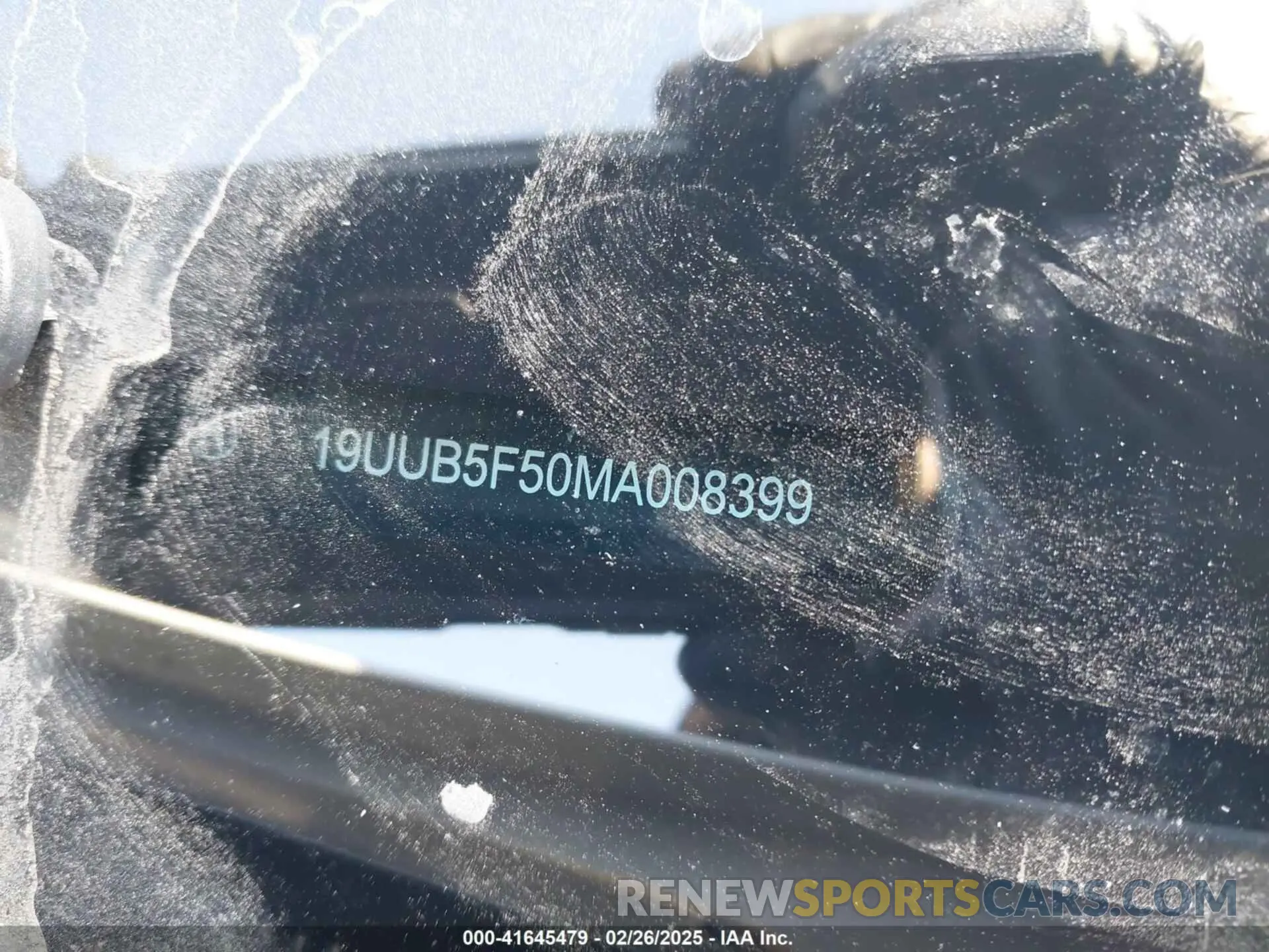 9 Photograph of a damaged car 19UUB5F50MA008399 ACURA TLX 2021