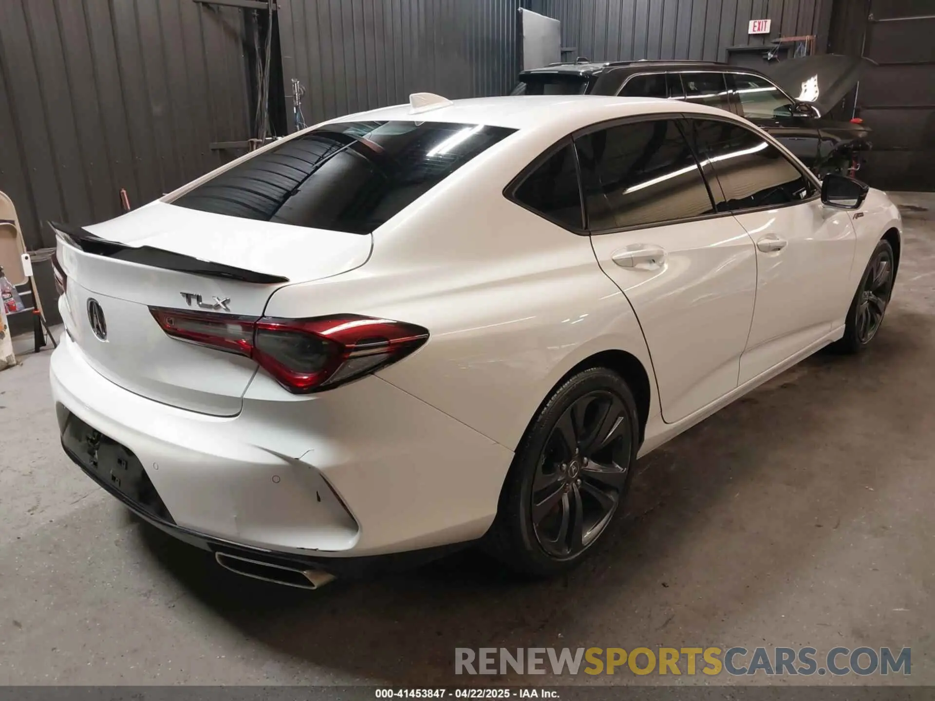 4 Photograph of a damaged car 19UUB5F53MA013077 ACURA TLX 2021