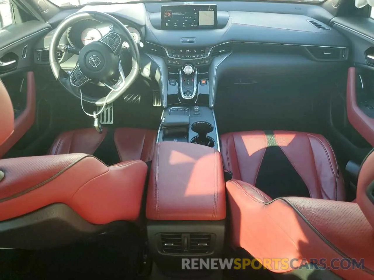 8 Photograph of a damaged car 19UUB5F53MA013676 ACURA TLX 2021