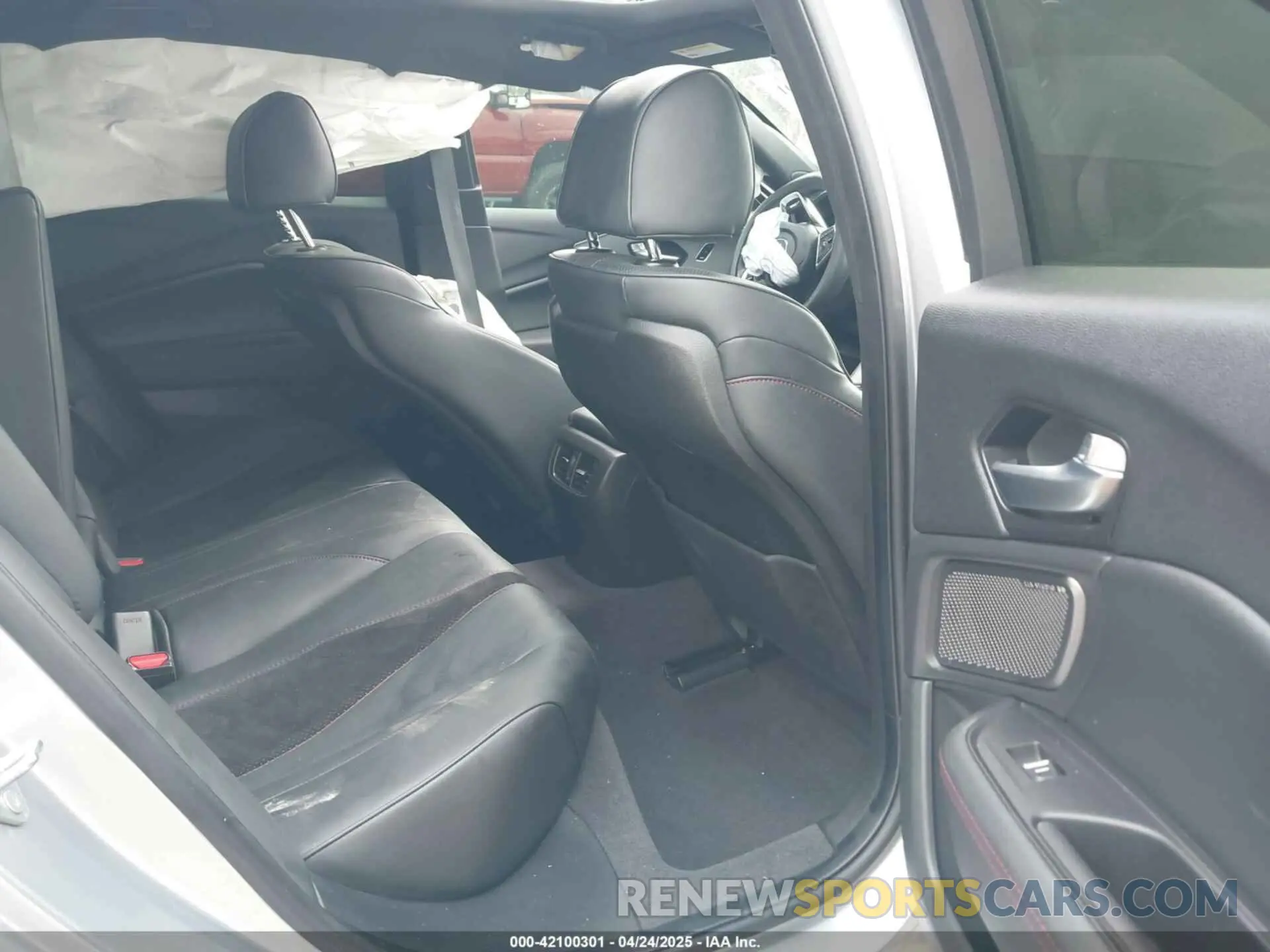 8 Photograph of a damaged car 19UUB5F56MA012408 ACURA TLX 2021