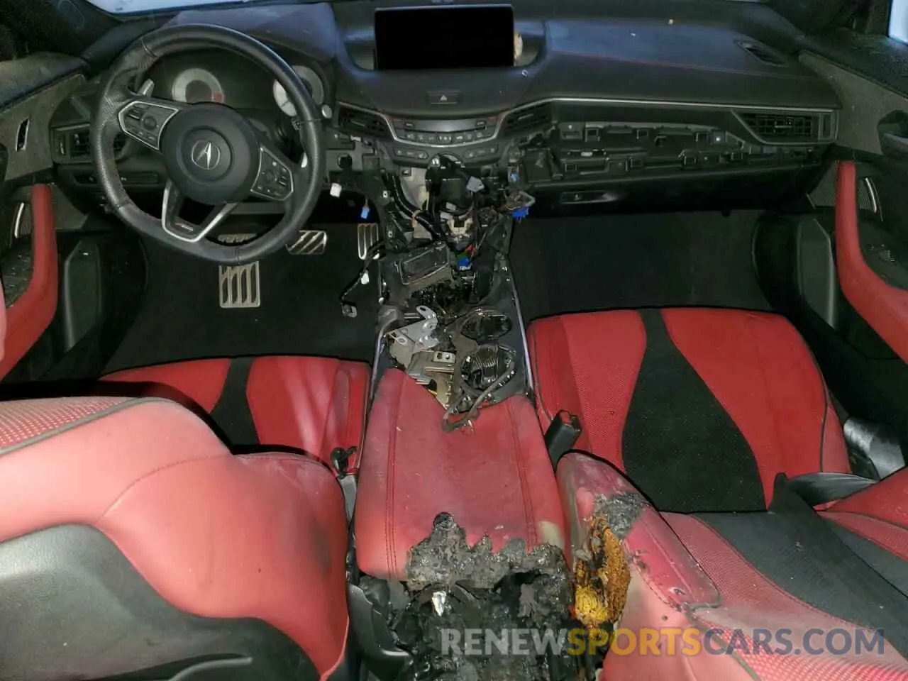 8 Photograph of a damaged car 19UUB5F58MA003421 ACURA TLX 2021