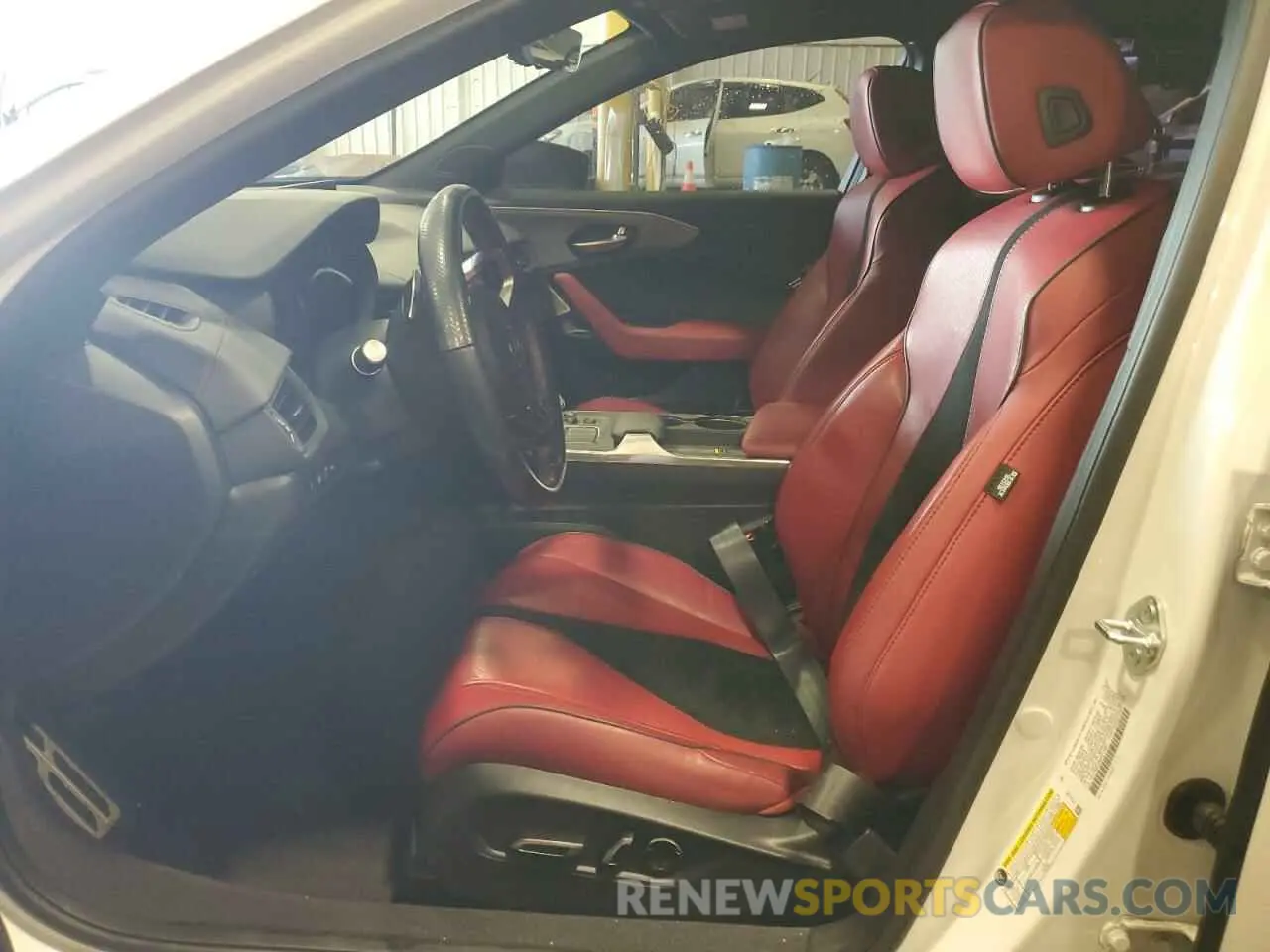7 Photograph of a damaged car 19UUB5F58MA013687 ACURA TLX 2021
