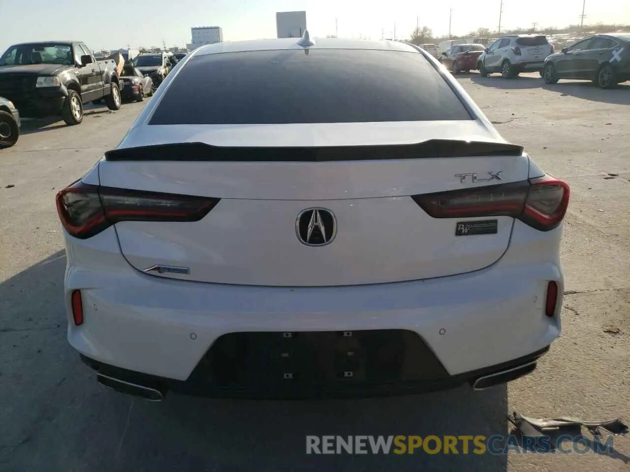 6 Photograph of a damaged car 19UUB5F59MA003377 ACURA TLX 2021