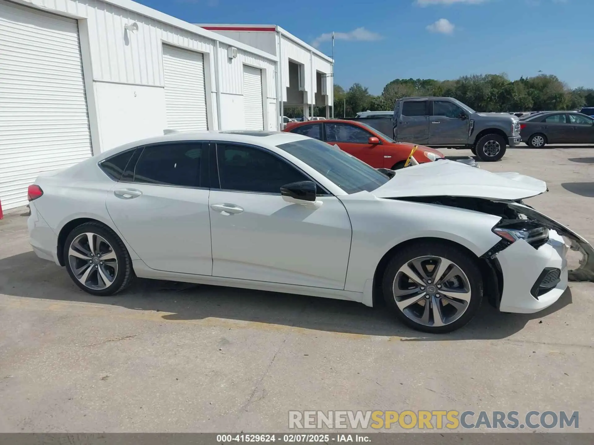 14 Фотография поврежденного автомобиля 19UUB5F63MA002895 ACURA TLX 2021