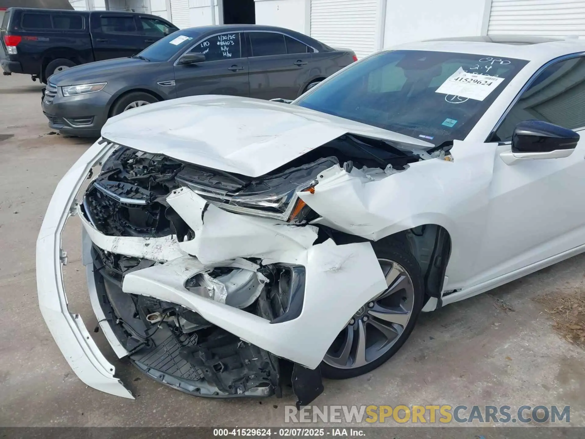 6 Фотография поврежденного автомобиля 19UUB5F63MA002895 ACURA TLX 2021