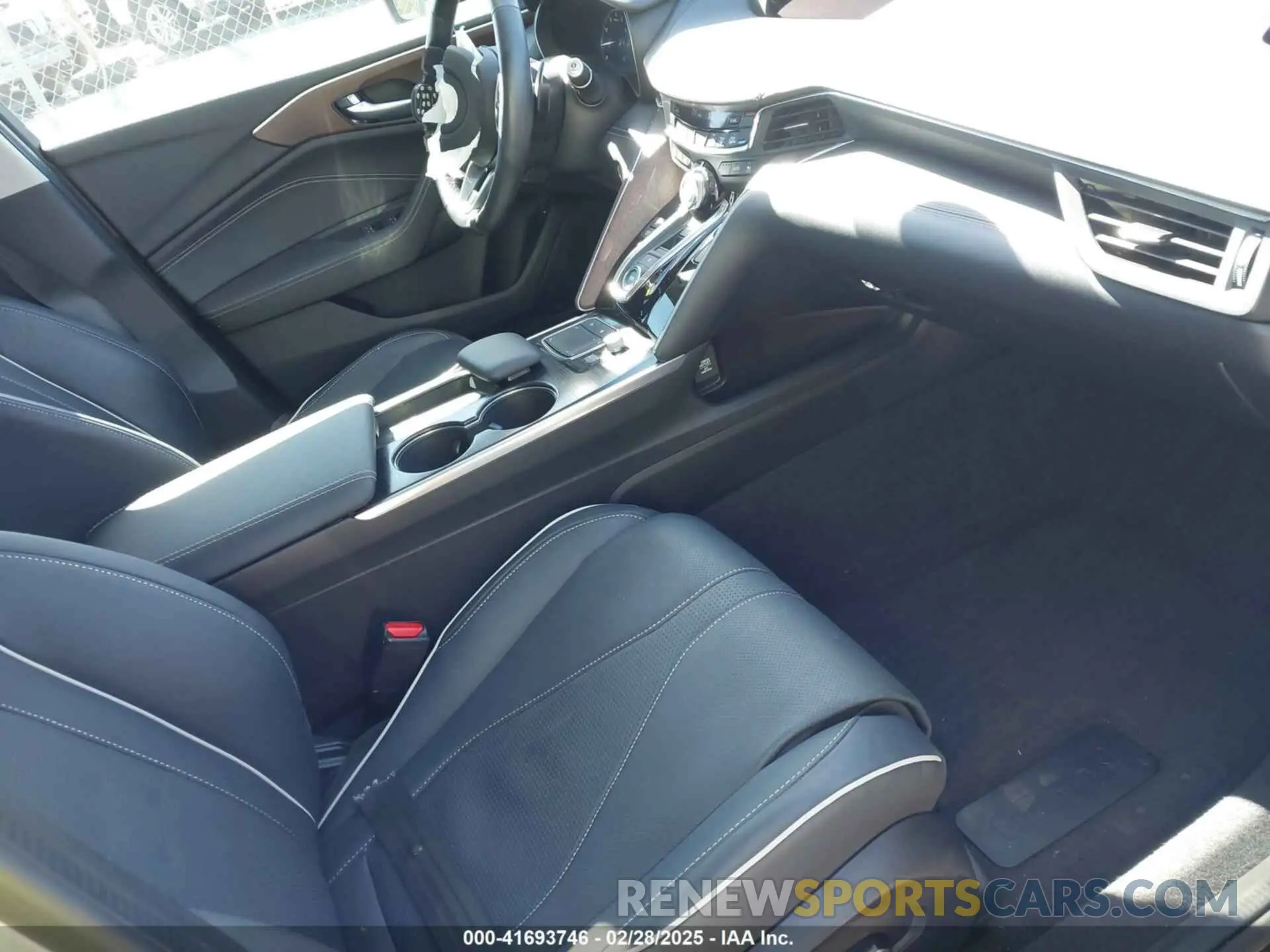 5 Фотография поврежденного автомобиля 19UUB5F68MA007218 ACURA TLX 2021