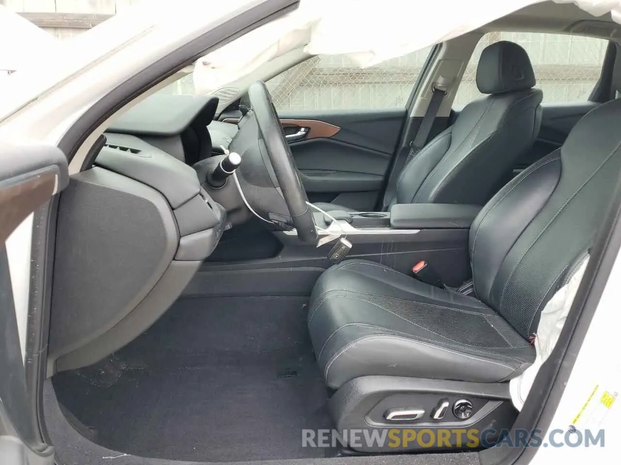 7 Photograph of a damaged car 19UUB6F43MA006790 ACURA TLX 2021