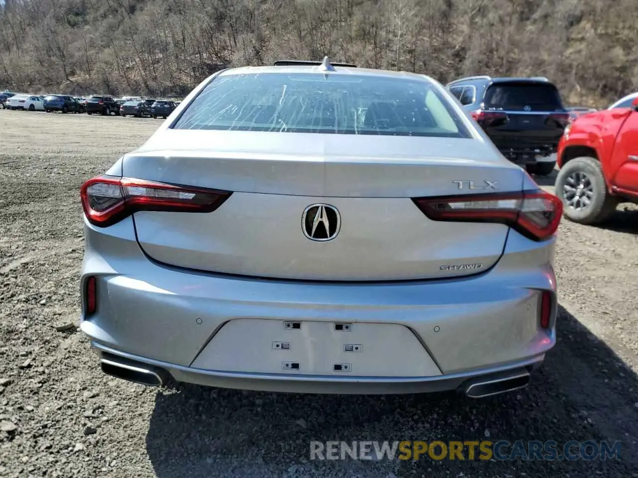 6 Photograph of a damaged car 19UUB6F43MA010418 ACURA TLX 2021