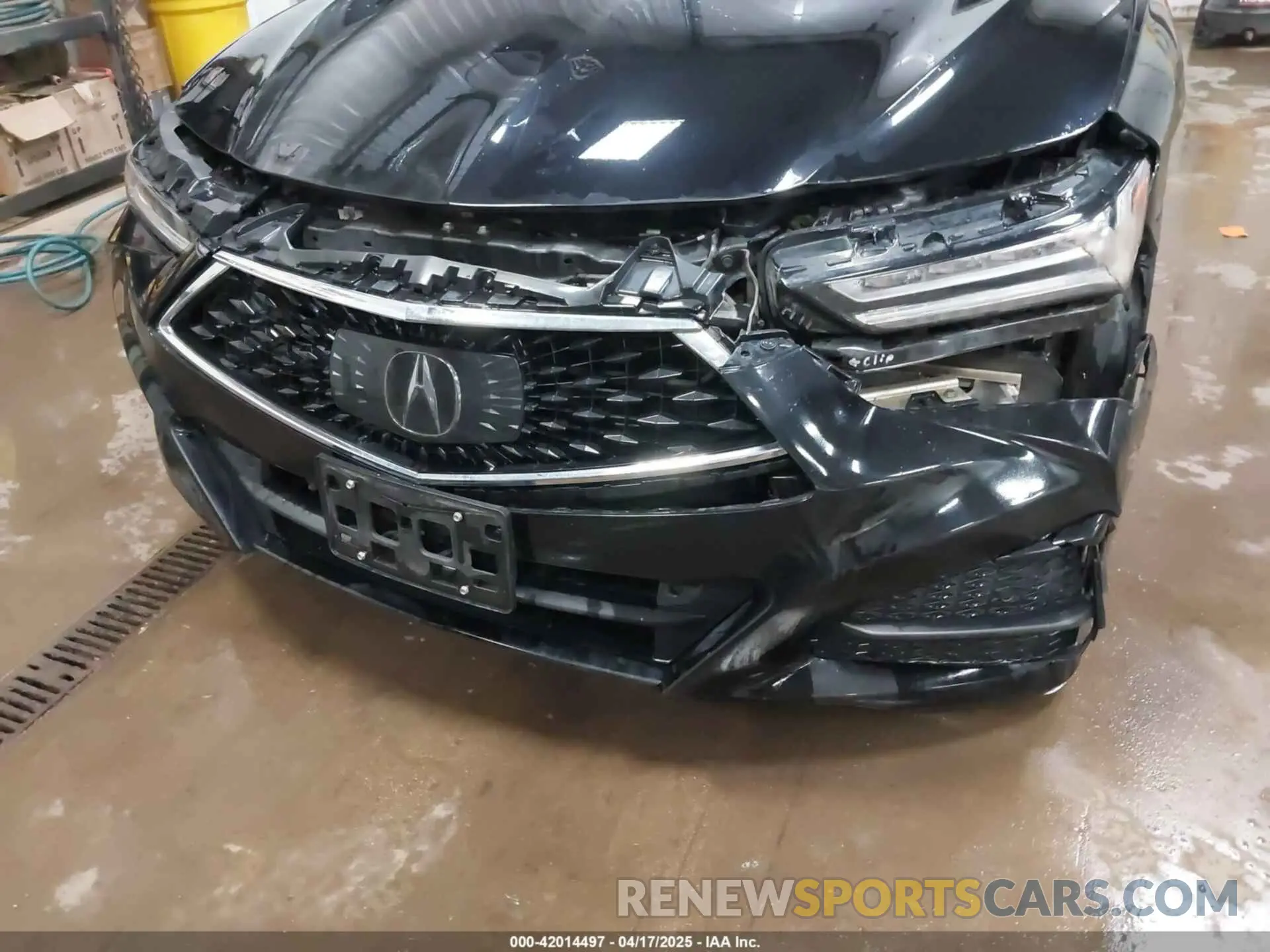 6 Photograph of a damaged car 19UUB6F47MA004430 ACURA TLX 2021