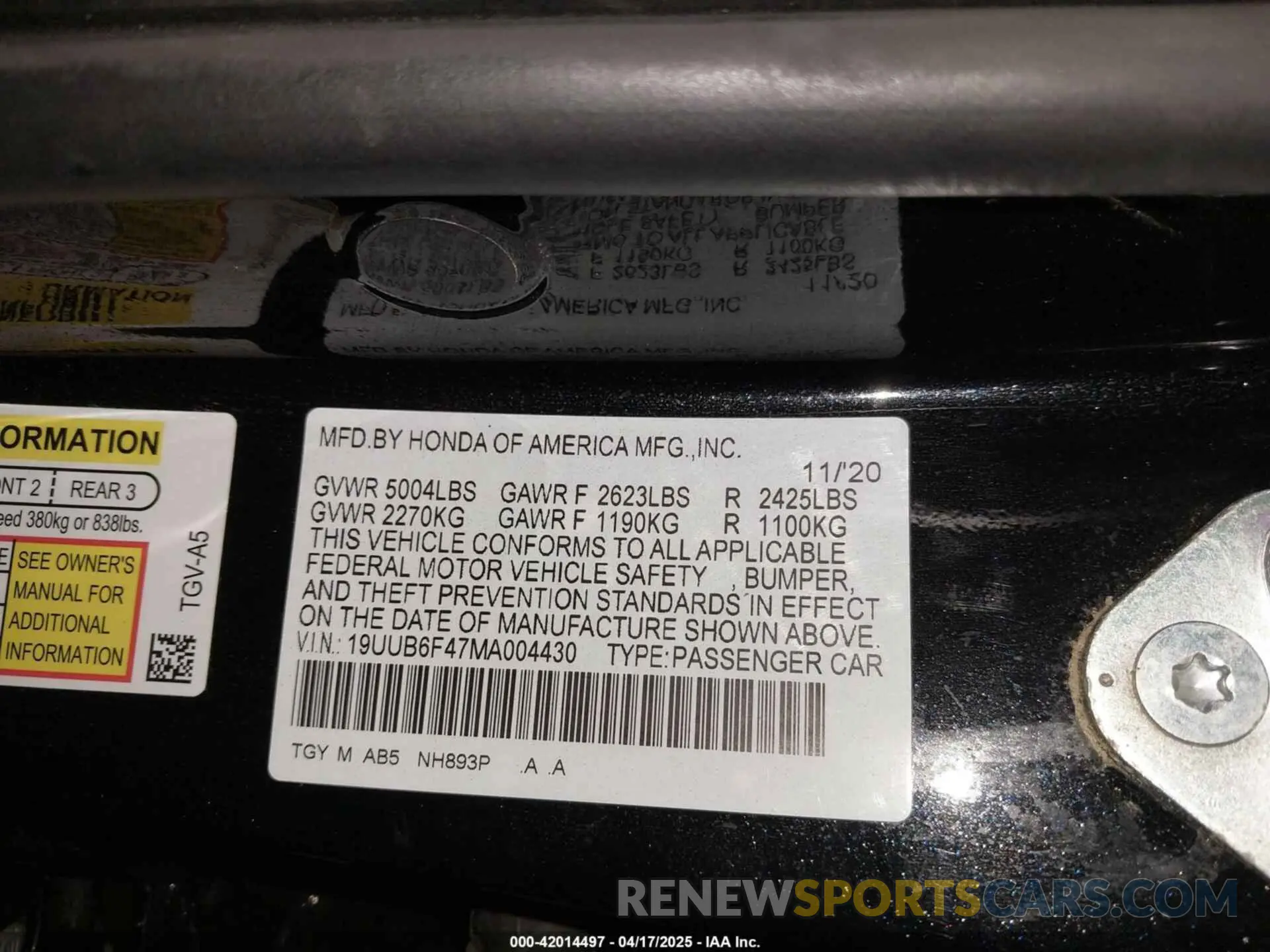 9 Photograph of a damaged car 19UUB6F47MA004430 ACURA TLX 2021