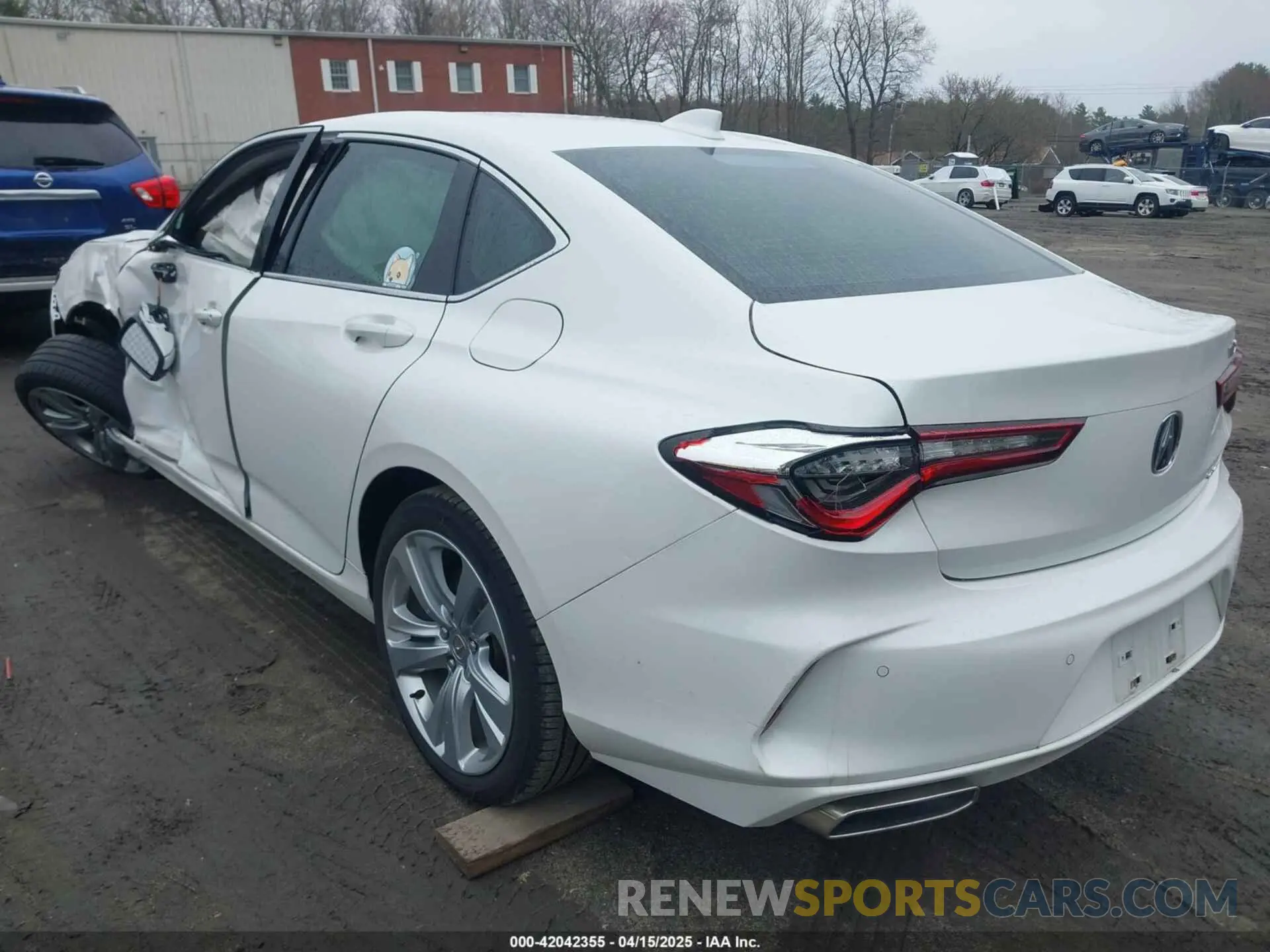 3 Фотография поврежденного автомобиля 19UUB6F49MA010679 ACURA TLX 2021
