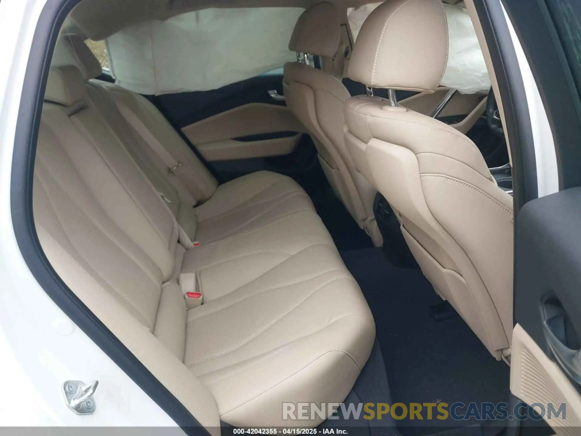 8 Фотография поврежденного автомобиля 19UUB6F49MA010679 ACURA TLX 2021