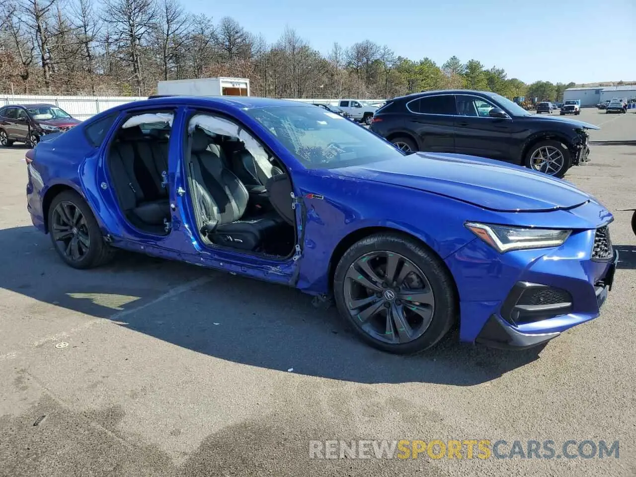 4 Photograph of a damaged car 19UUB6F52MA000536 ACURA TLX 2021