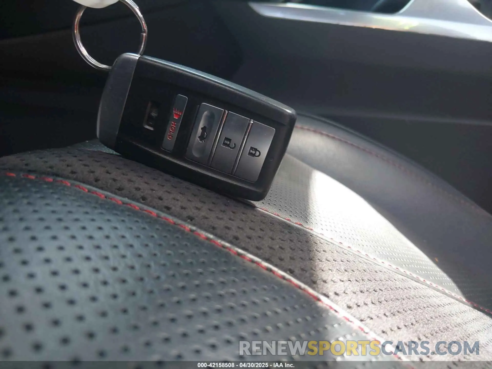 11 Photograph of a damaged car 19UUB6F53MA003252 ACURA TLX 2021