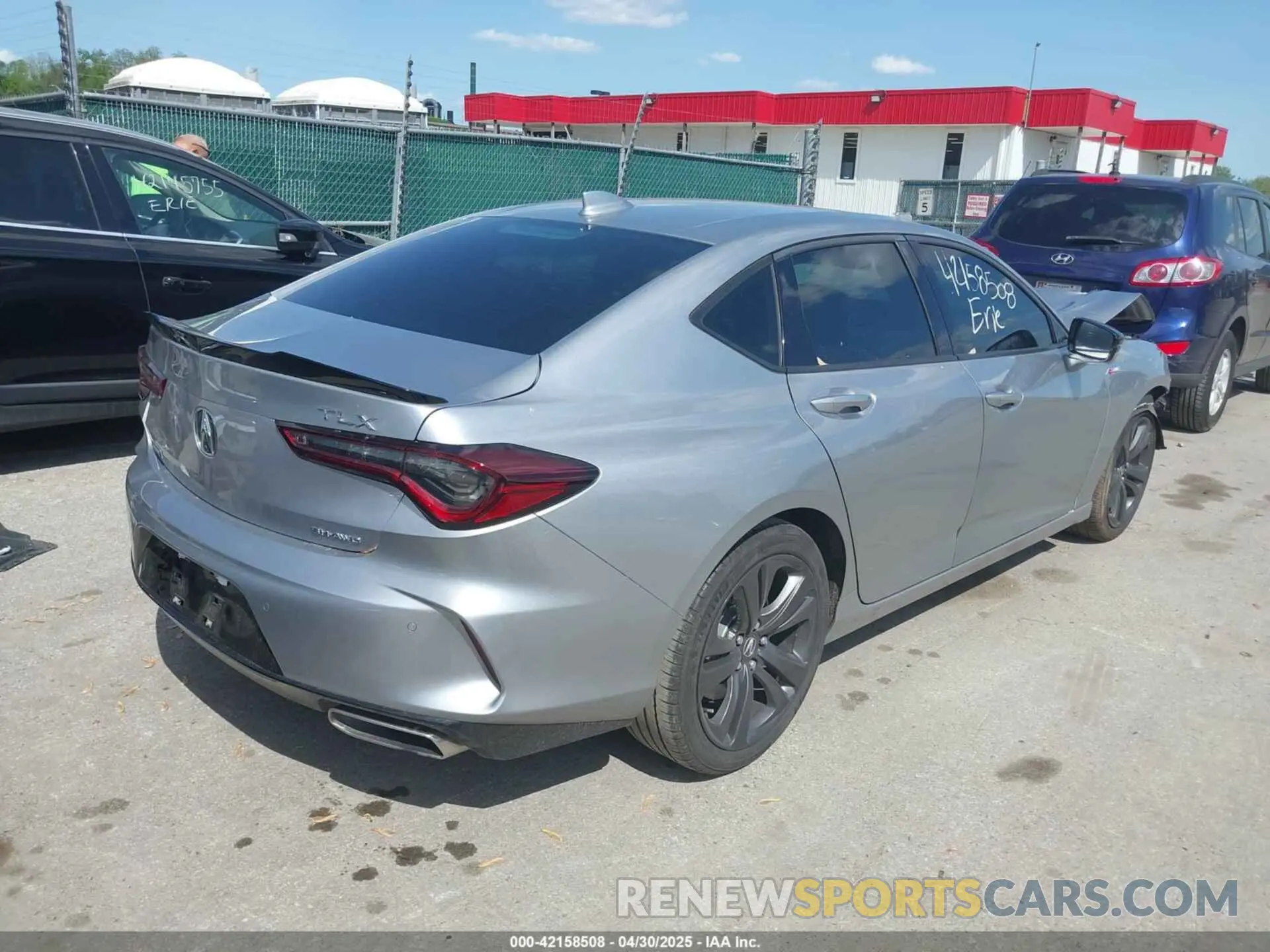 4 Photograph of a damaged car 19UUB6F53MA003252 ACURA TLX 2021