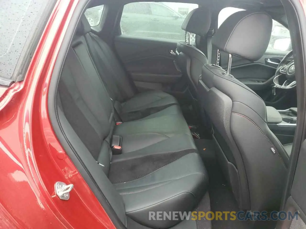 10 Photograph of a damaged car 19UUB6F53MA800181 ACURA TLX 2021