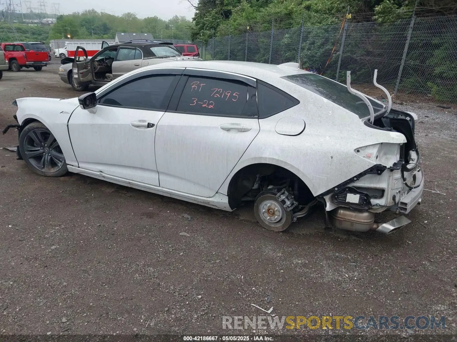 3 Фотография поврежденного автомобиля 19UUB6F5XMA002115 ACURA TLX 2021