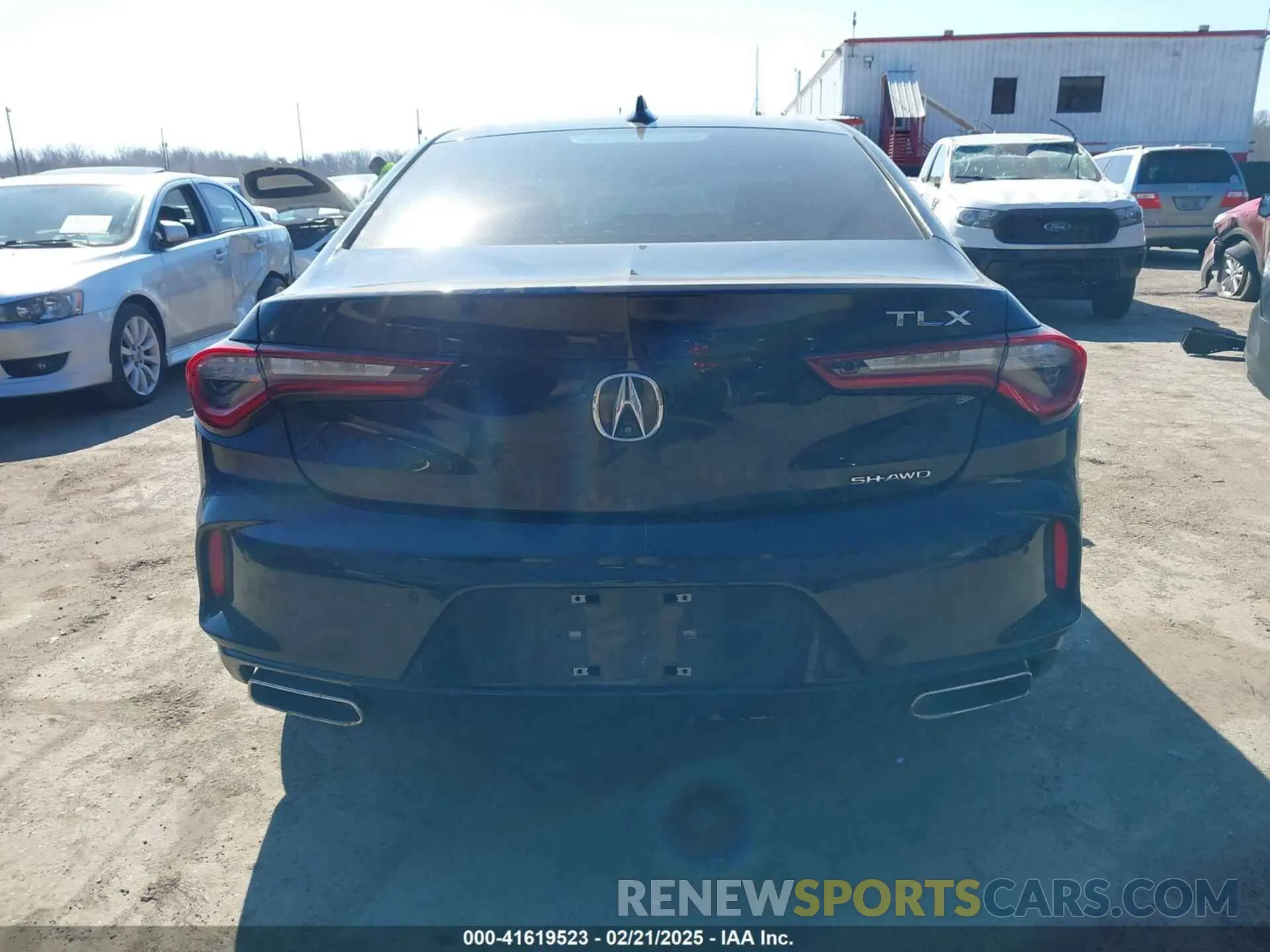 15 Photograph of a damaged car 19UUB6F60MA004240 ACURA TLX 2021