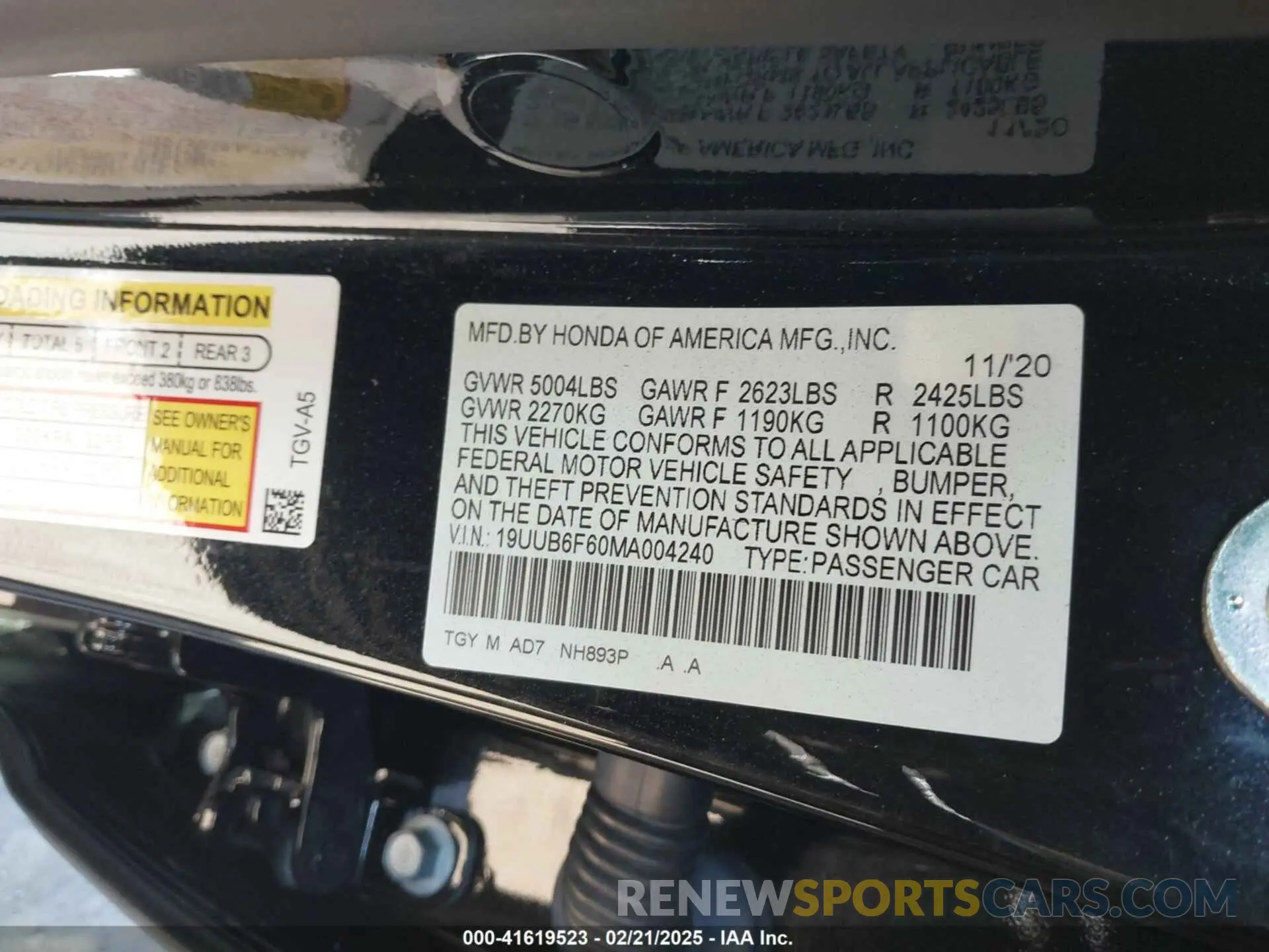 9 Photograph of a damaged car 19UUB6F60MA004240 ACURA TLX 2021