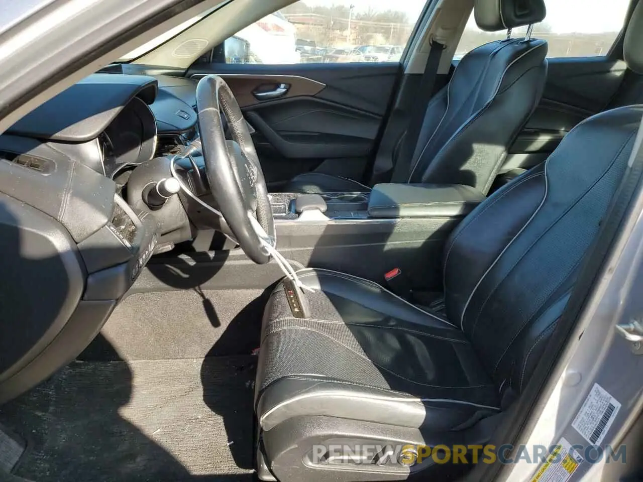 7 Фотография поврежденного автомобиля 19UUB6F65MA001513 ACURA TLX 2021