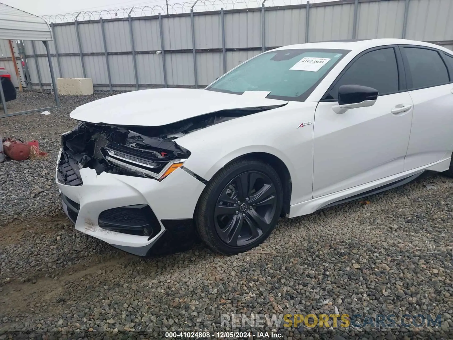 6 Photograph of a damaged car 19UUB5F52NA003710 ACURA TLX 2022