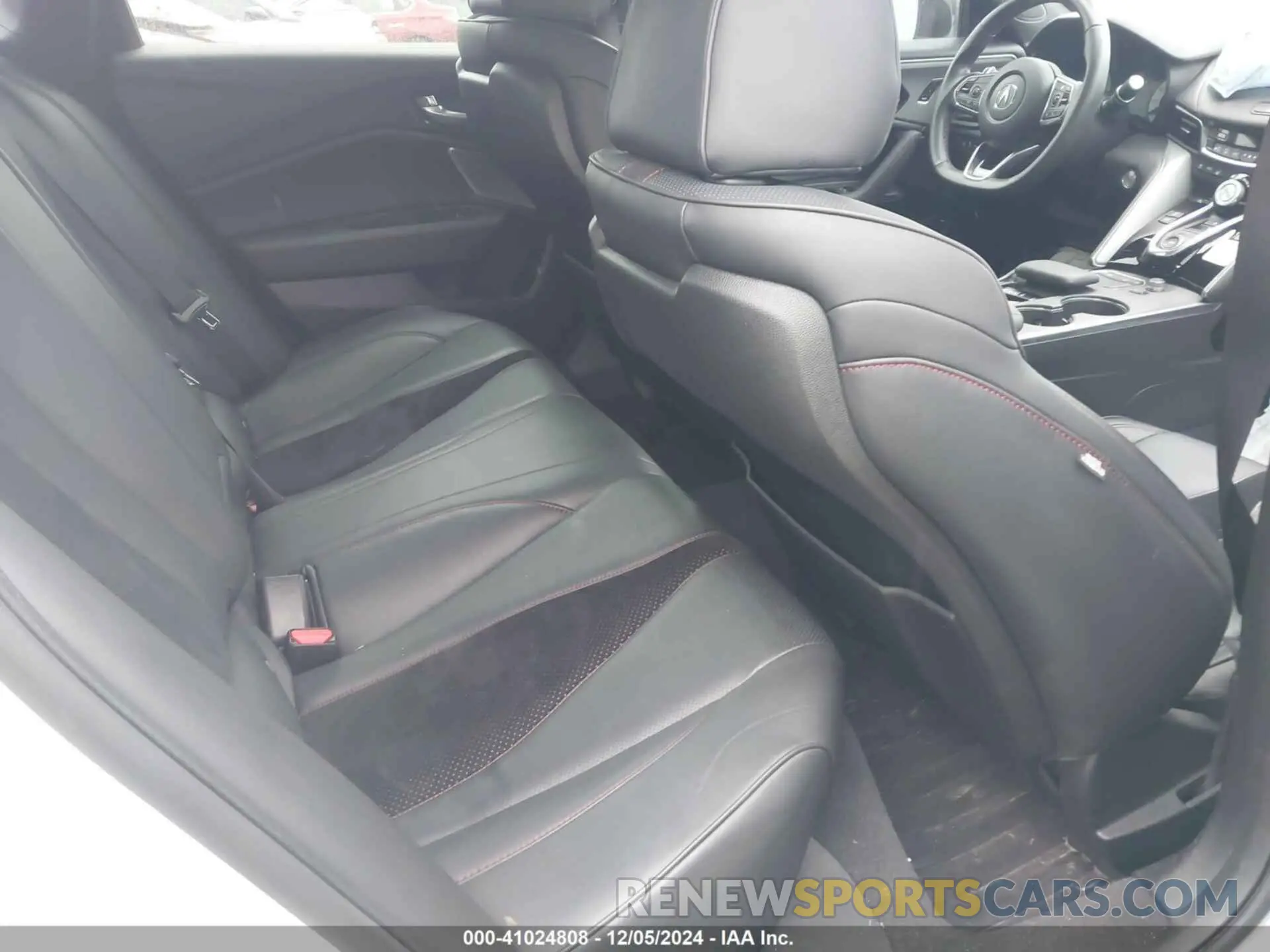 8 Photograph of a damaged car 19UUB5F52NA003710 ACURA TLX 2022