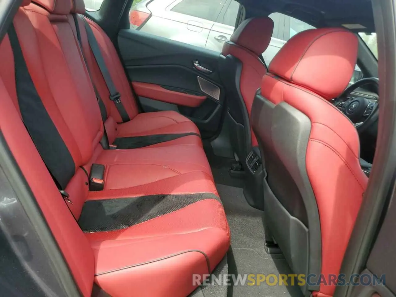 10 Photograph of a damaged car 19UUB5F53NA004087 ACURA TLX 2022