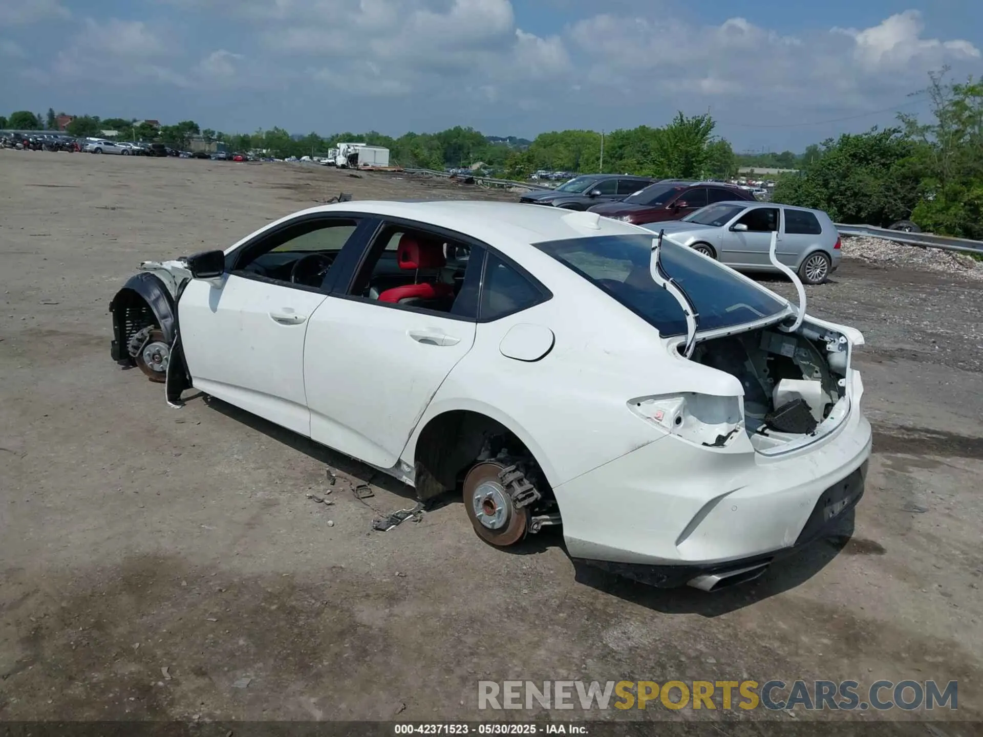 3 Photograph of a damaged car 19UUB5F56NA004956 ACURA TLX 2022