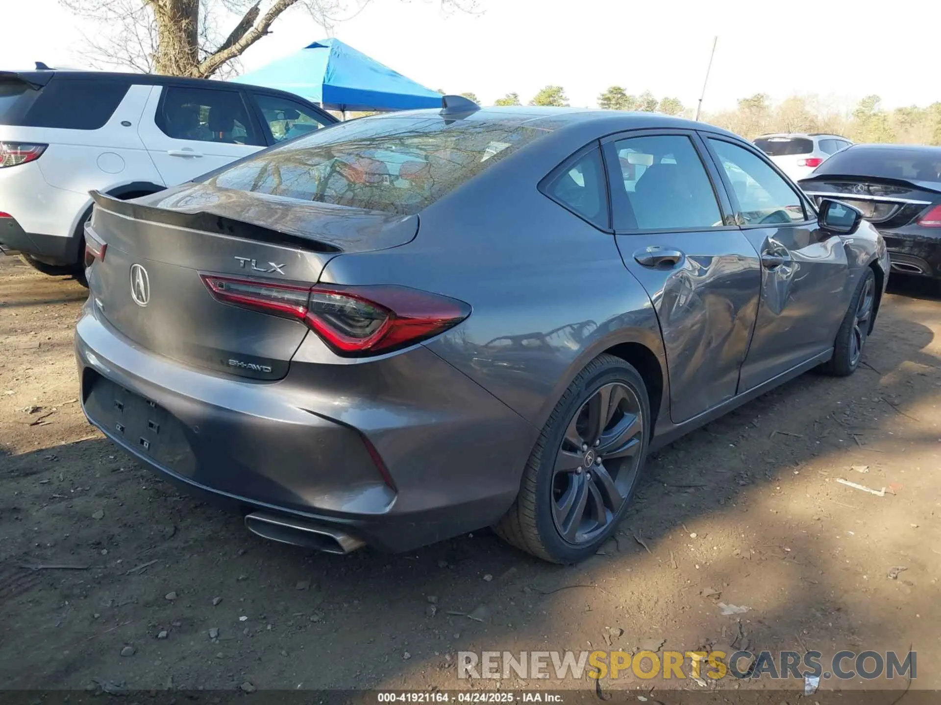 4 Photograph of a damaged car 19UUB6F50NA002285 ACURA TLX 2022