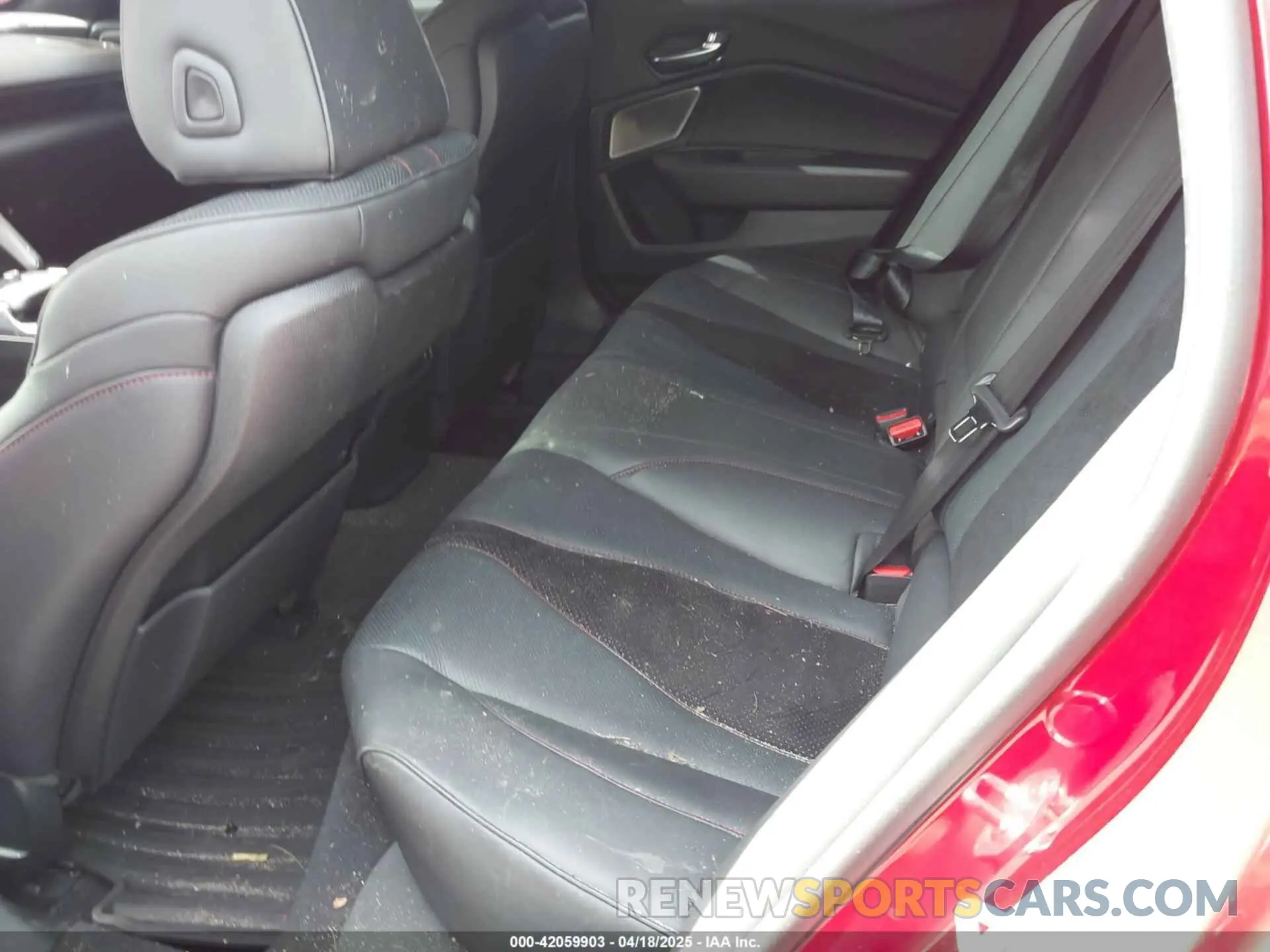 8 Photograph of a damaged car 19UUB6F50NA003002 ACURA TLX 2022