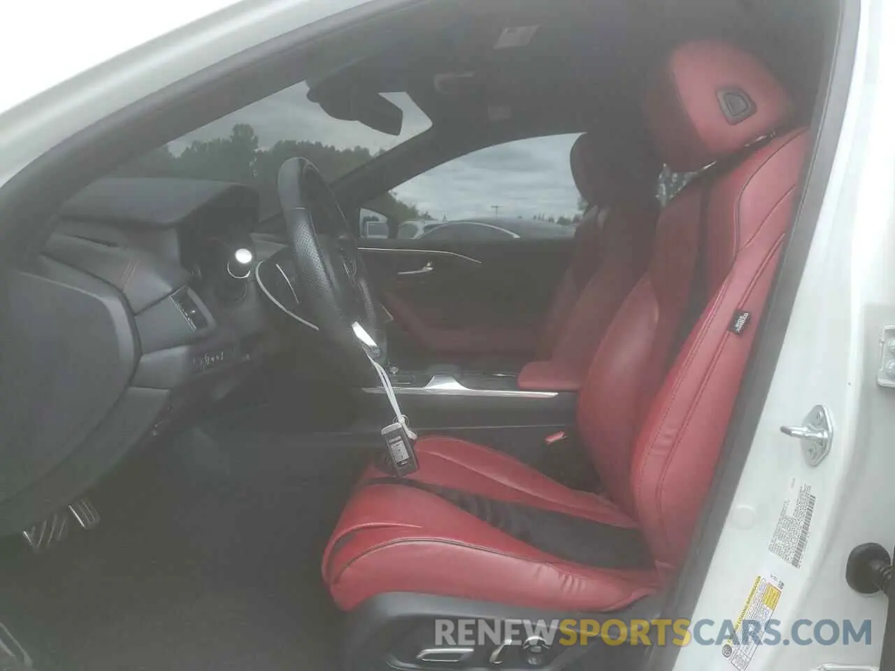 7 Photograph of a damaged car 19UUB7F04NA001148 ACURA TLX 2022