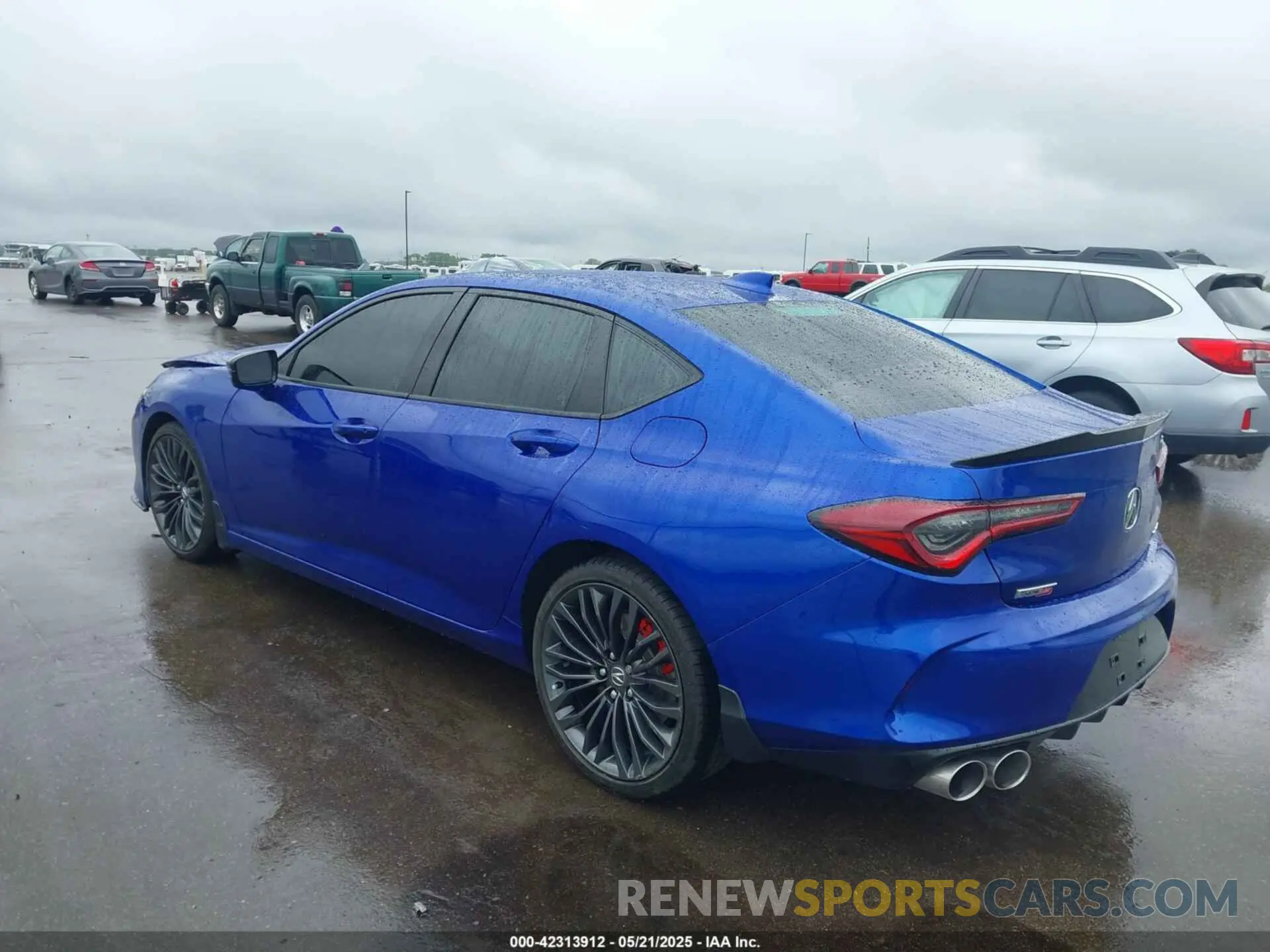 3 Photograph of a damaged car 19UUB7F08NA001041 ACURA TLX 2022