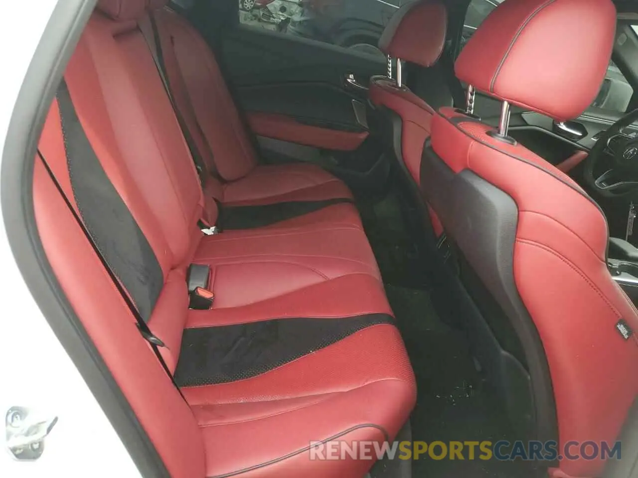 10 Photograph of a damaged car 19UUB7F92NA002300 ACURA TLX 2022