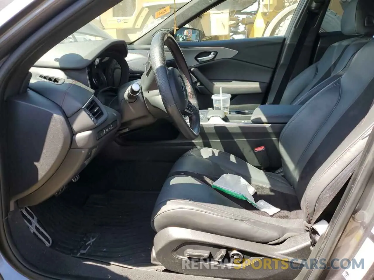 7 Фотография поврежденного автомобиля 19UUB7F93NA000913 ACURA TLX 2022
