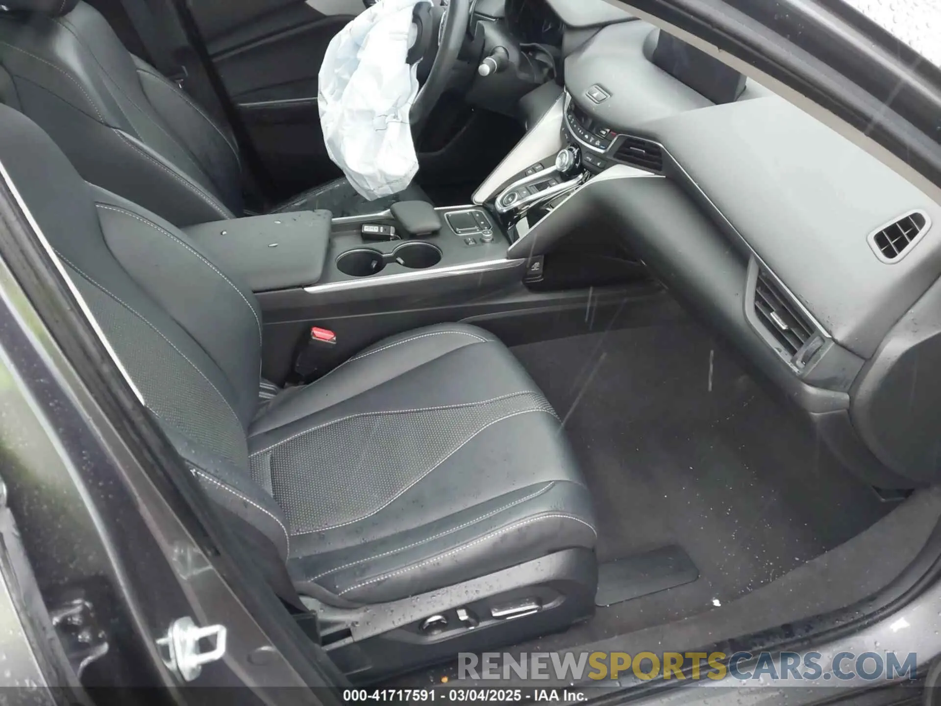 5 Photograph of a damaged car 19UUB5F4XPA003979 ACURA TLX 2023