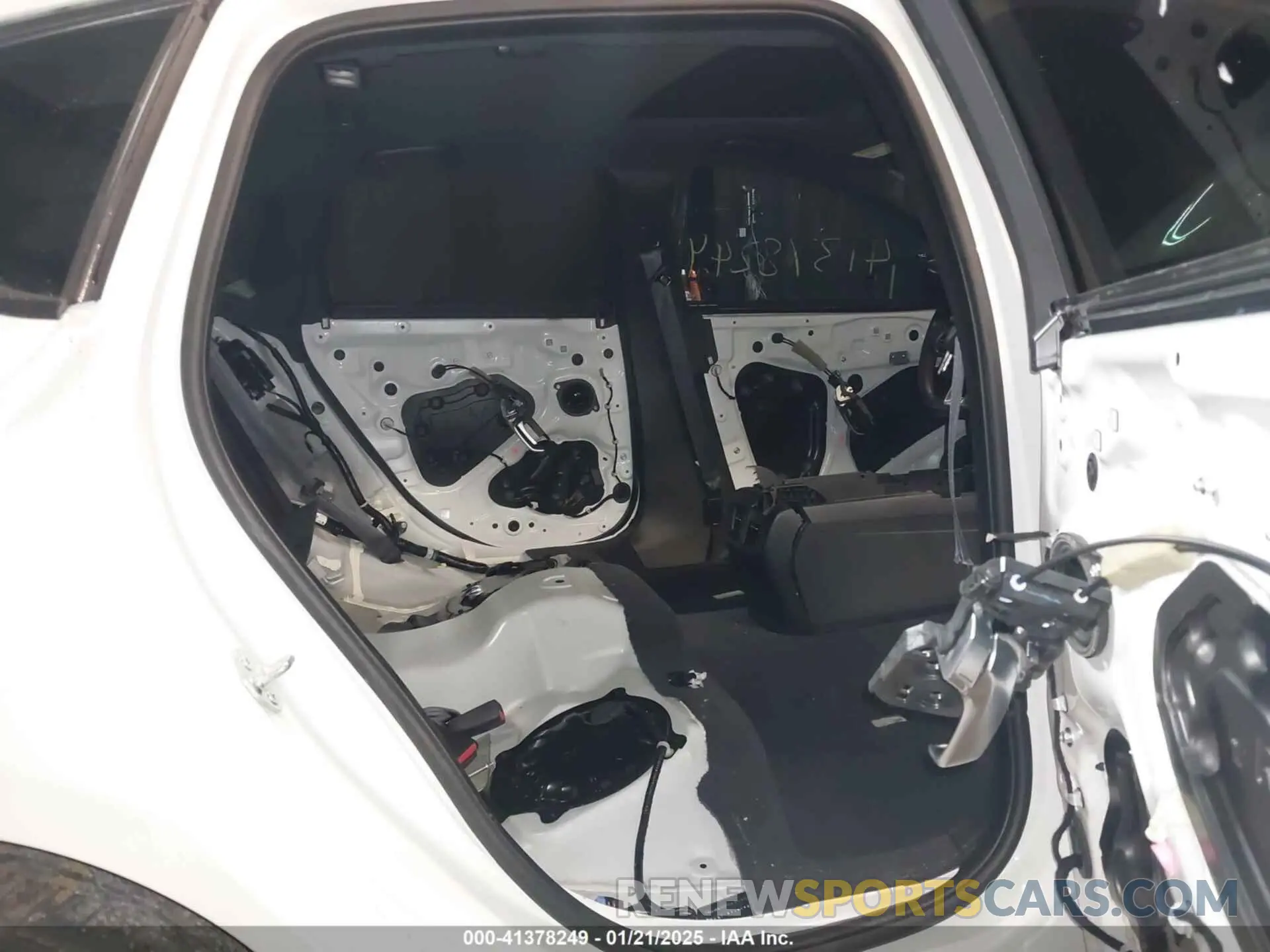 8 Photograph of a damaged car 19UUB5F54PA007213 ACURA TLX 2023