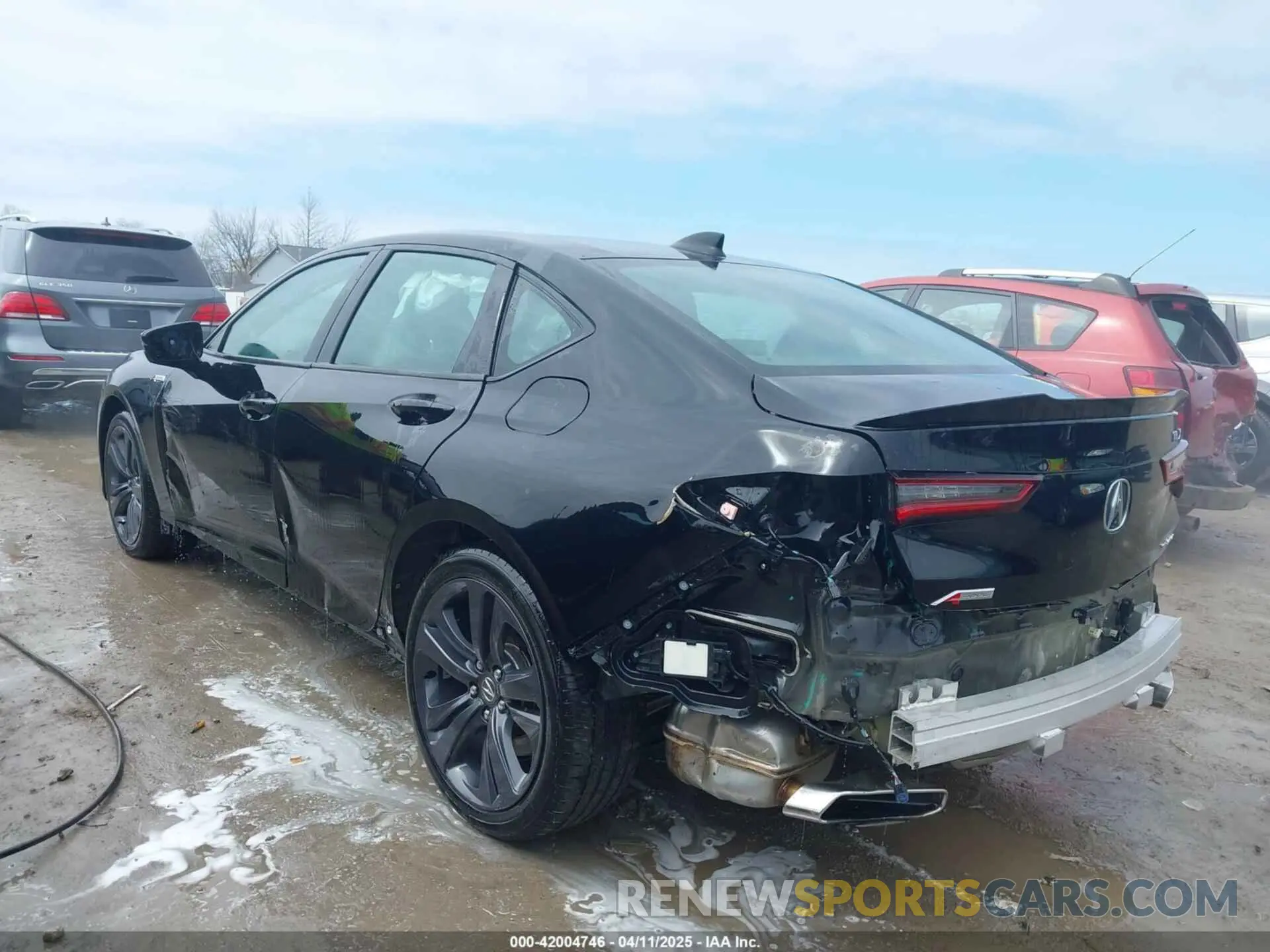 3 Photograph of a damaged car 19UUB6F51PA000192 ACURA TLX 2023