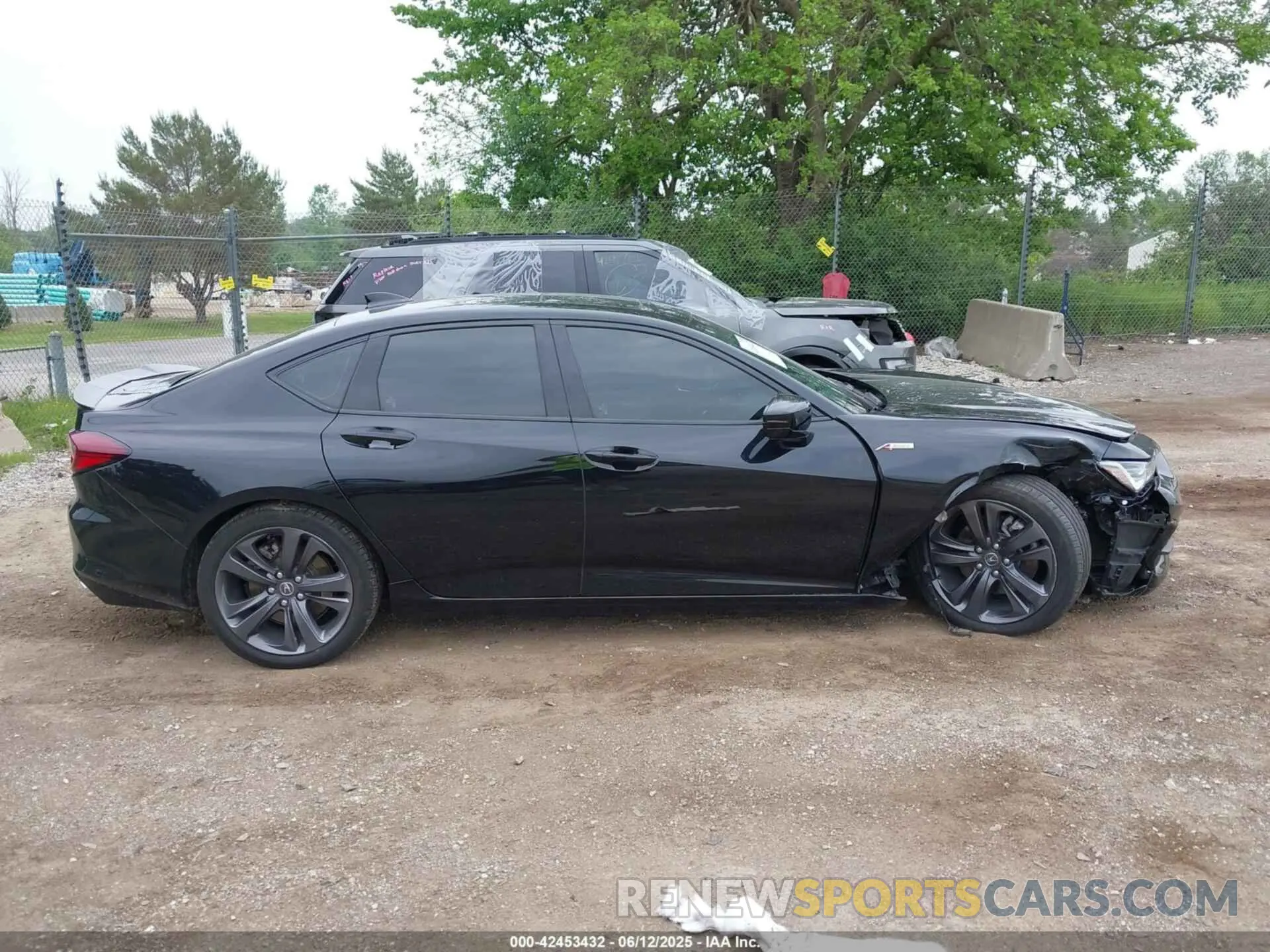 13 Photograph of a damaged car 19UUB6F54PA004608 ACURA TLX 2023