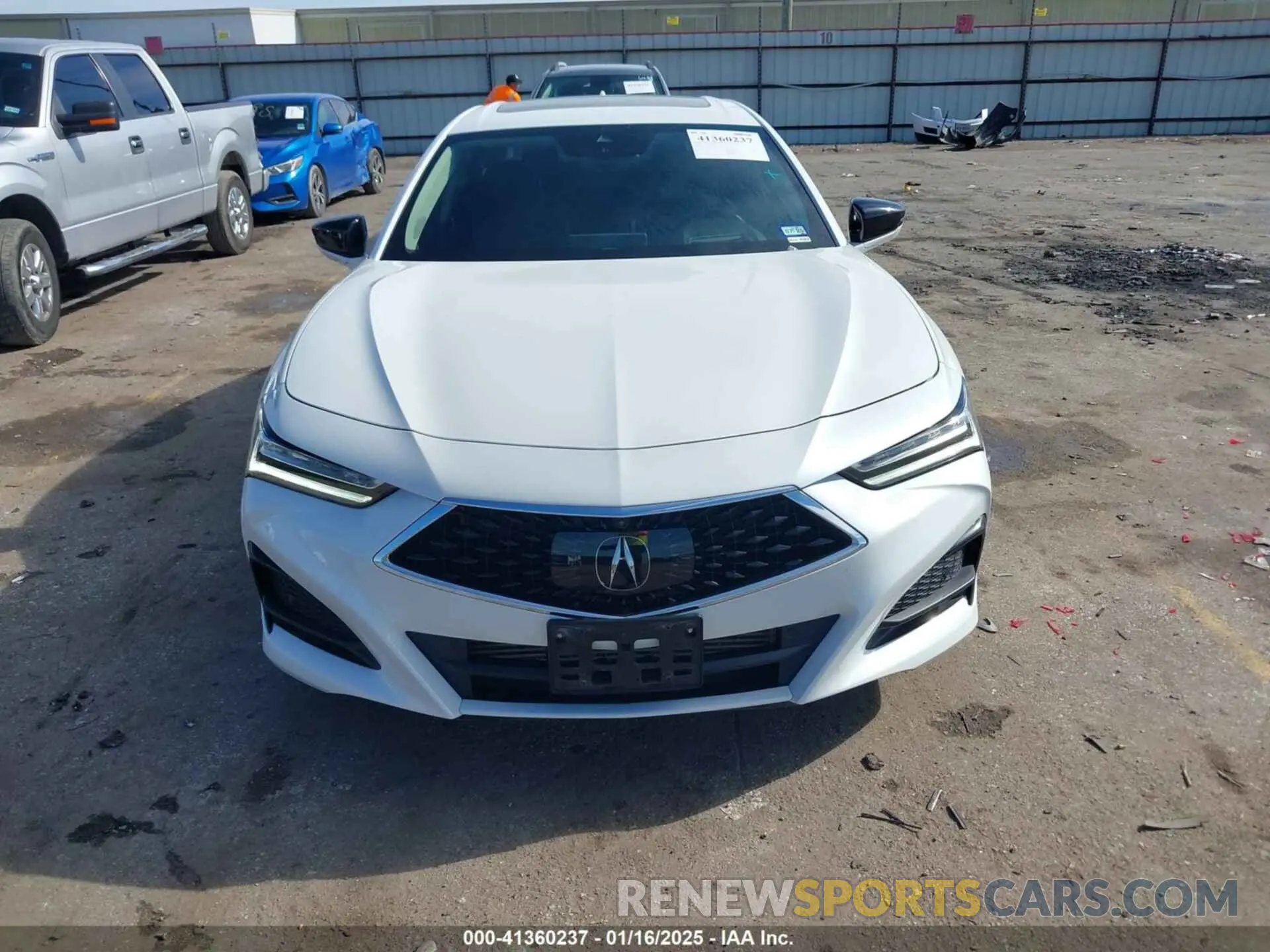12 Фотография поврежденного автомобиля 19UUB6F65PA003881 ACURA TLX 2023