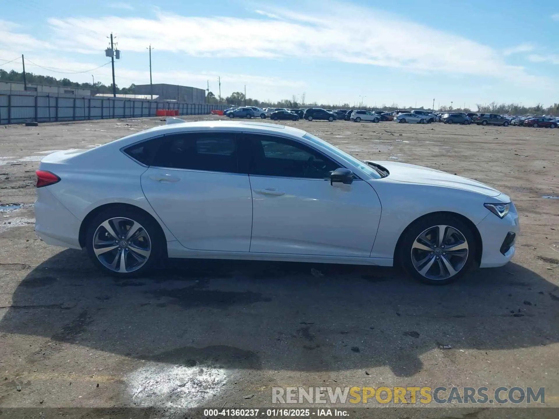 13 Фотография поврежденного автомобиля 19UUB6F65PA003881 ACURA TLX 2023