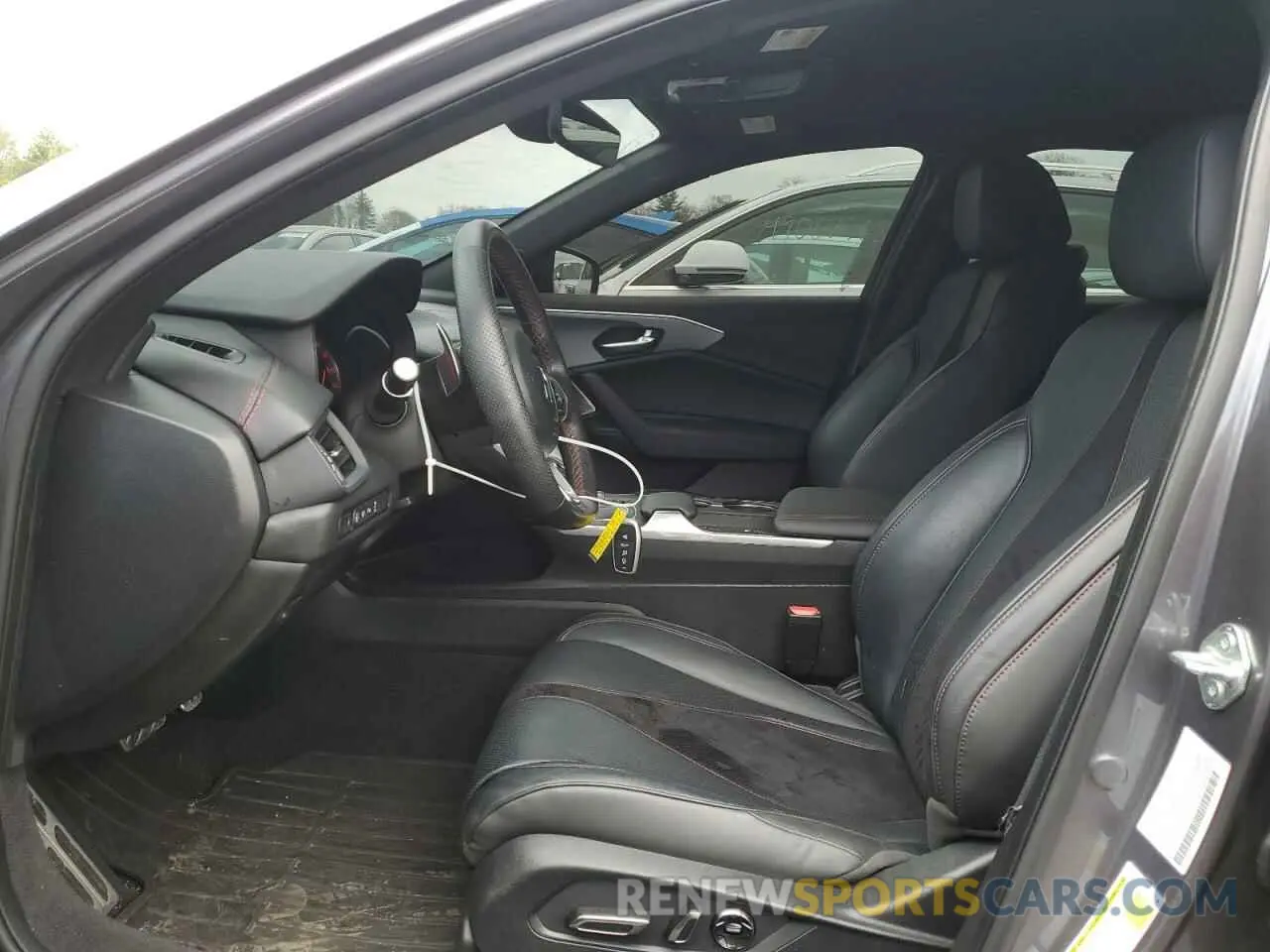 7 Фотография поврежденного автомобиля 19UUB7F96PA001573 ACURA TLX 2023