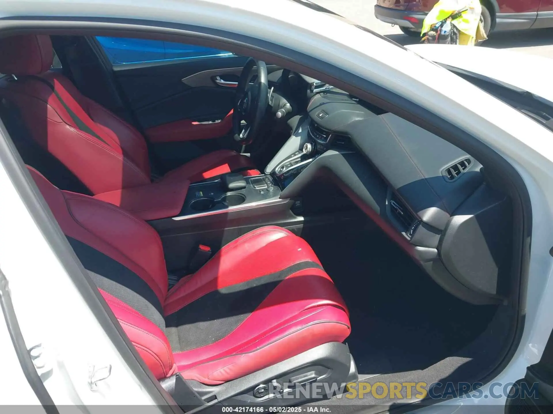 5 Photograph of a damaged car 19UUB7F9XPA000295 ACURA TLX 2023