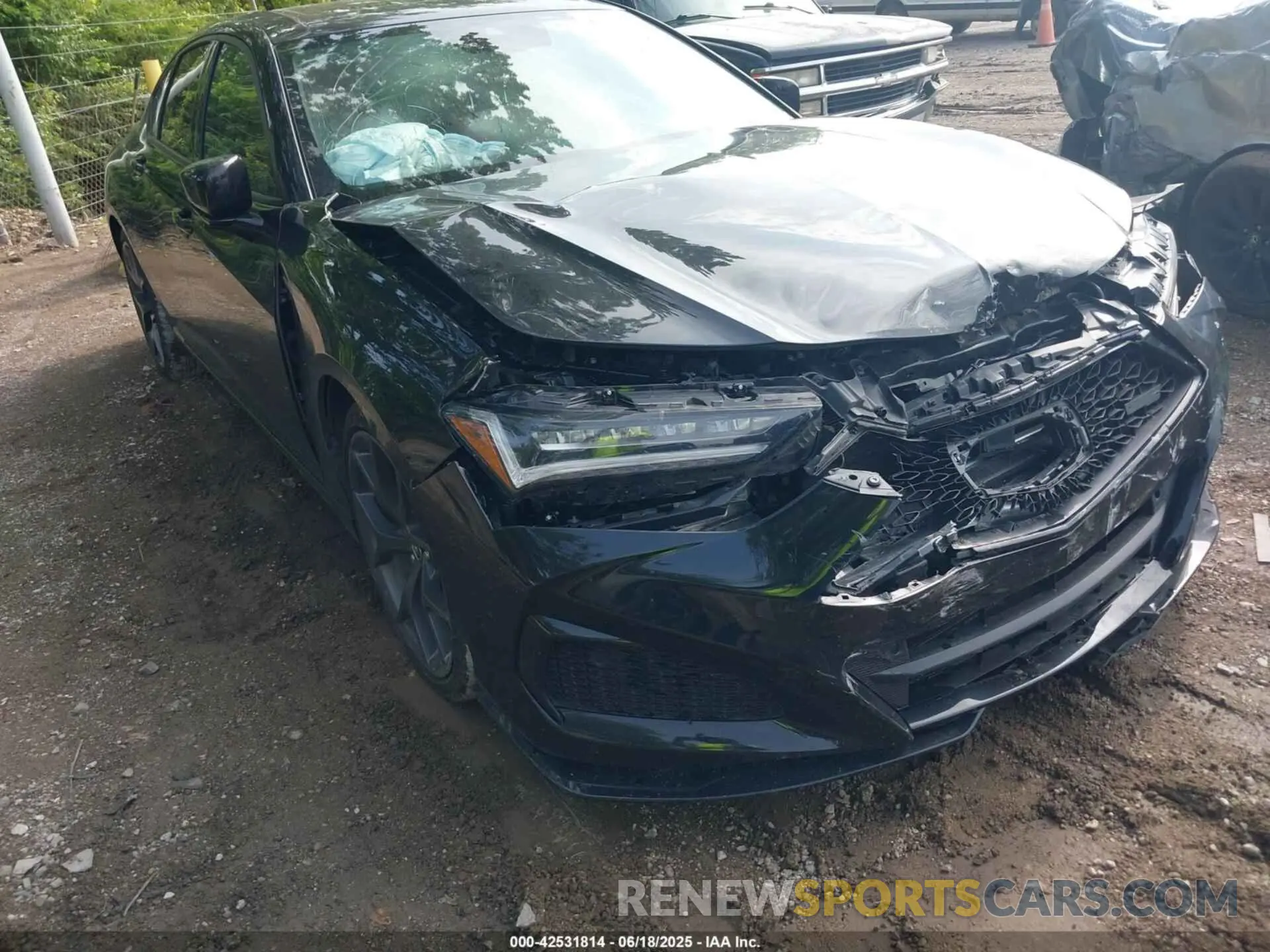 6 Photograph of a damaged car 19UUB7F9XPA001690 ACURA TLX 2023