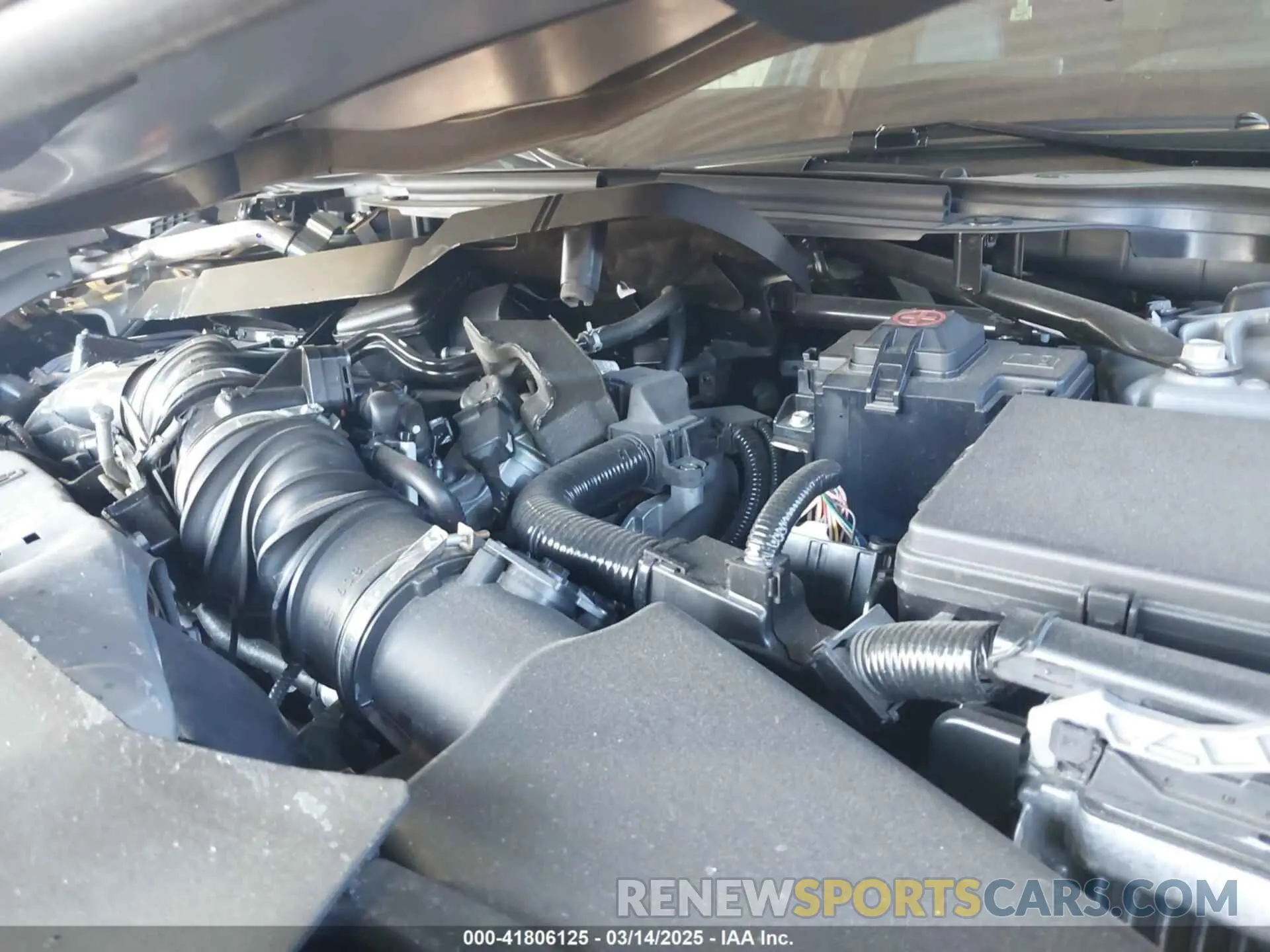 10 Photograph of a damaged car 19UUB6F53SA000302 ACURA TLX 2025